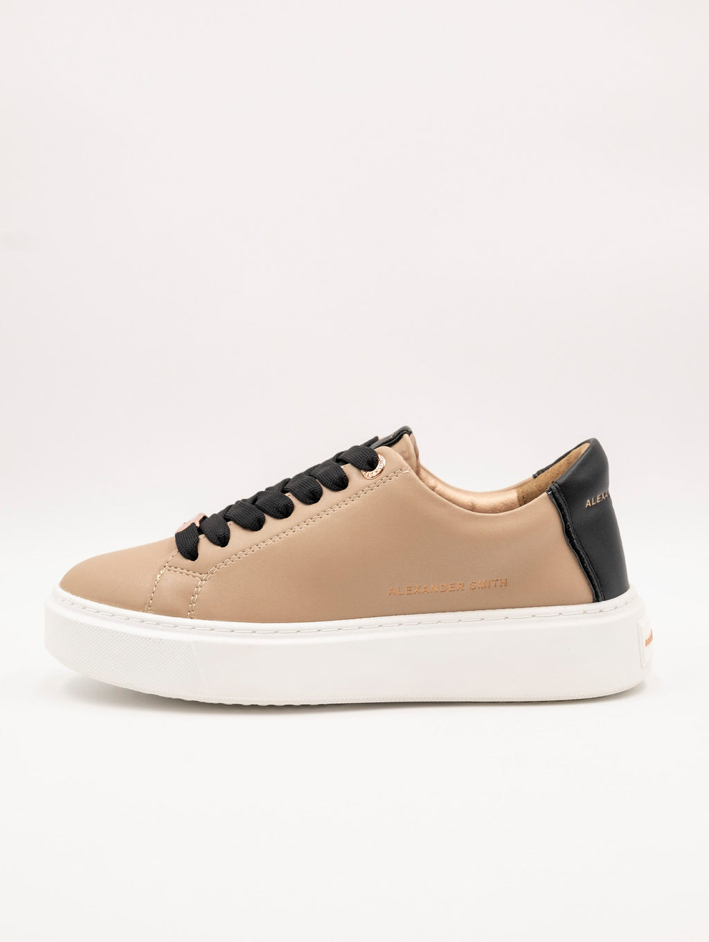 Sneakers Alexander Smith London Woman Nude Four Stroke