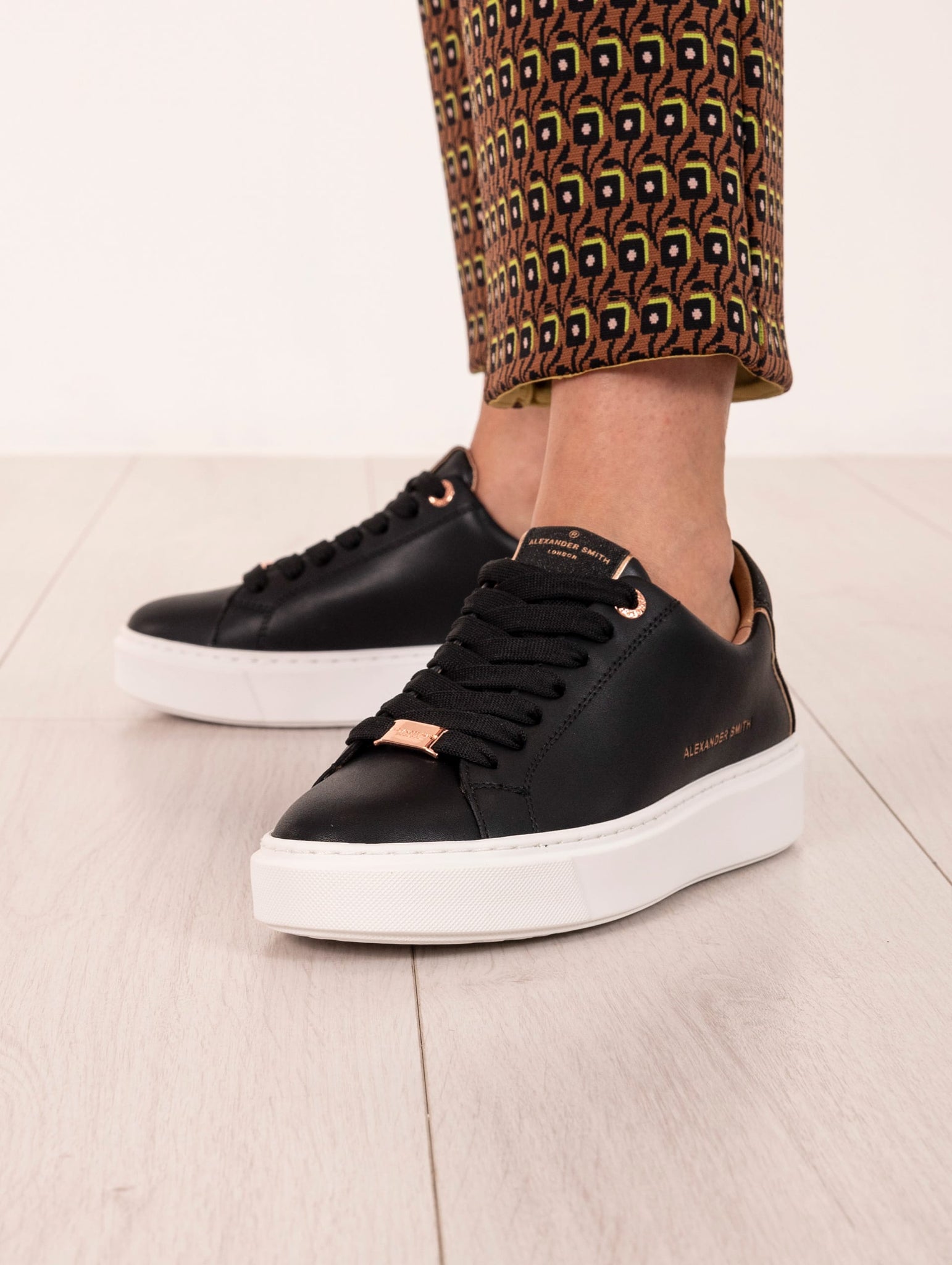 Sneakers London Alexander Smith in Pelle Nera