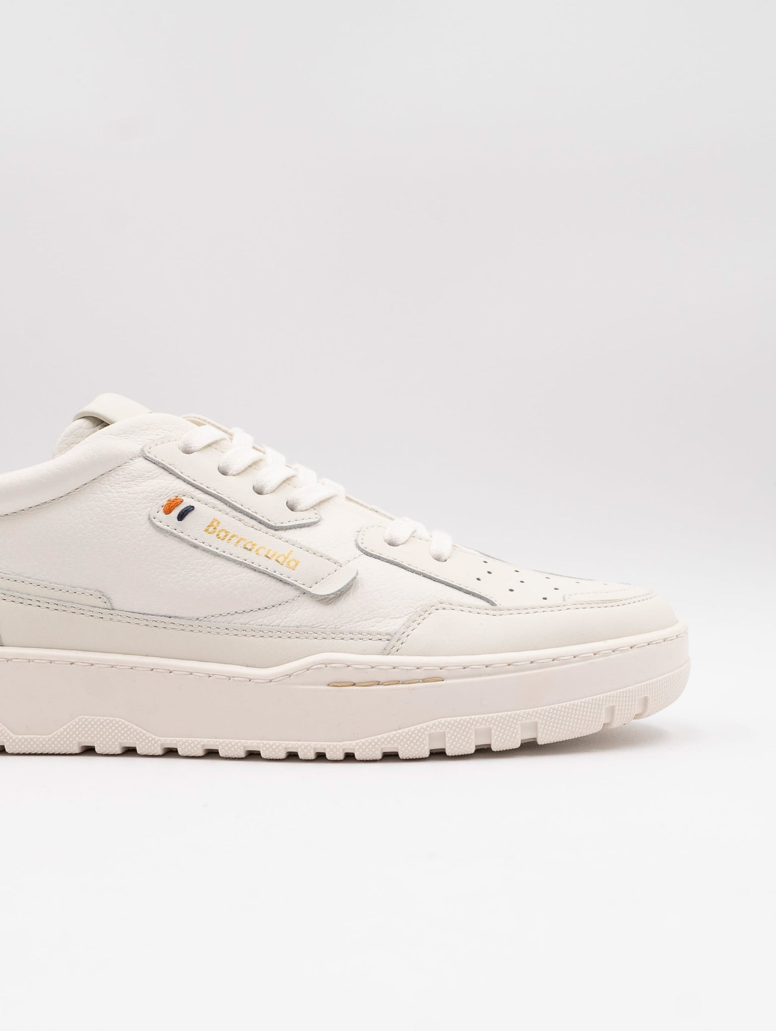 Sneakers Barracuda Earving in Vitello Bianco