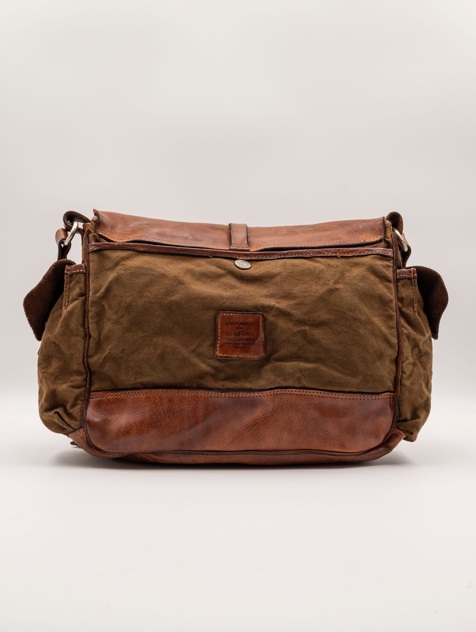 Borsa Campomaggi Saturno in Canvas e Pelle Cognac e Oliva