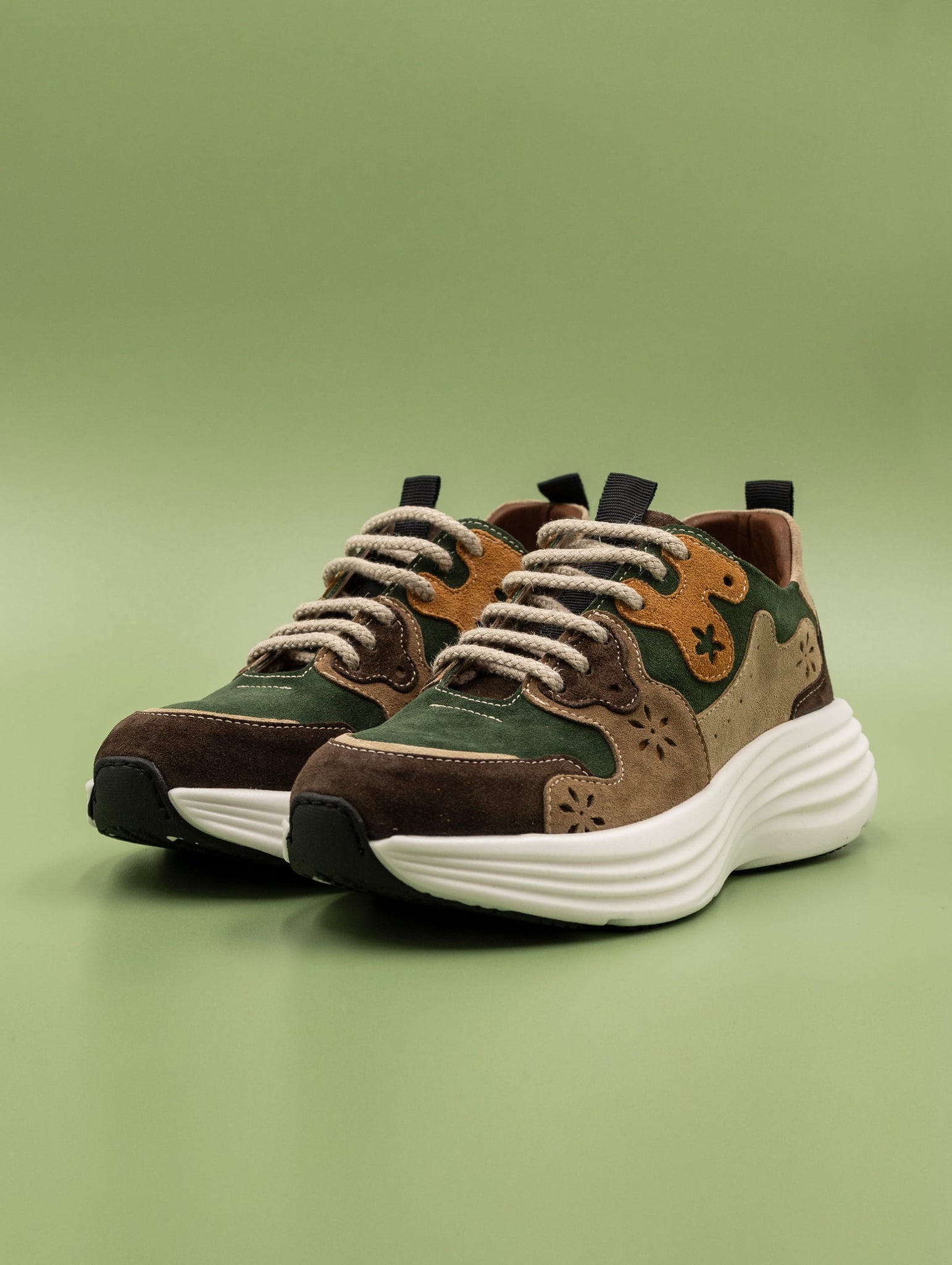 Sneakers Crosta Chiarini Bologna in Suede Verde Multicolor