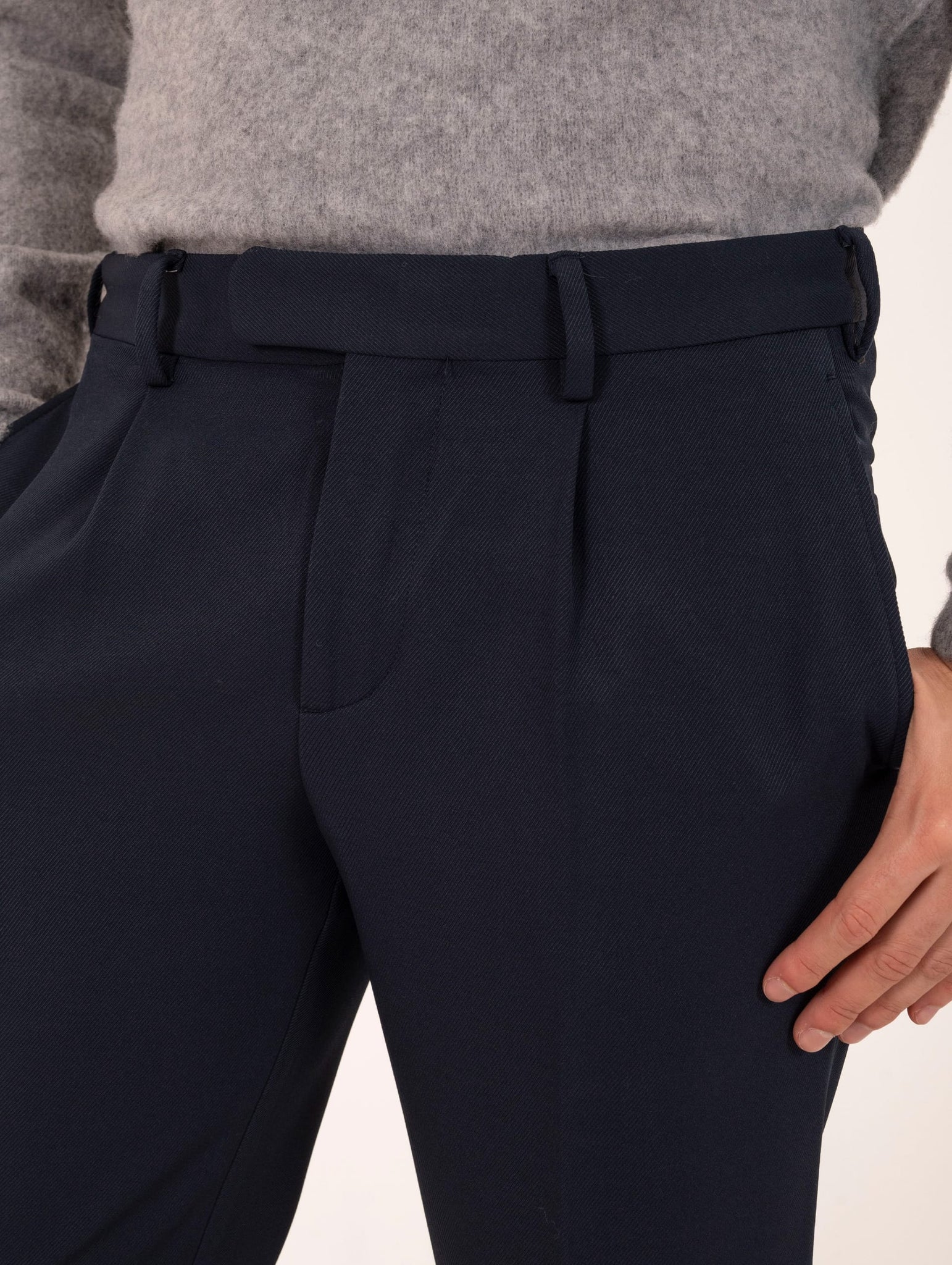 Pantalone Devorè in Tessuto Tecnico Navy