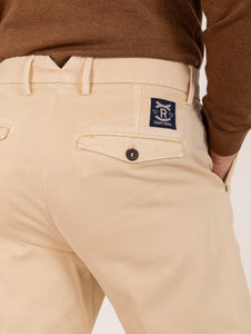 Pantaloni Chino Eight Ross in Cotone Crema