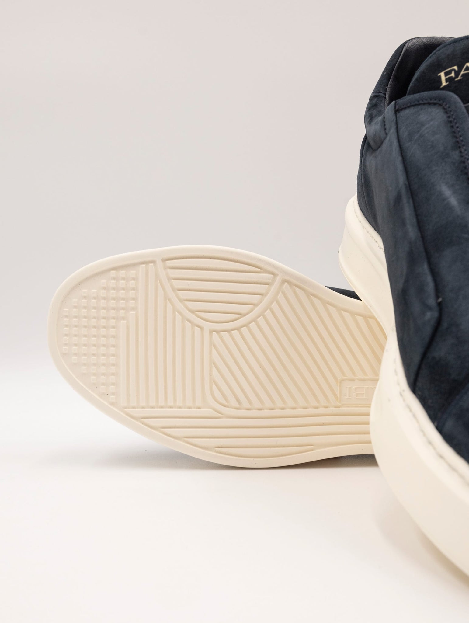 Sneaker Fabi in Suede Navy