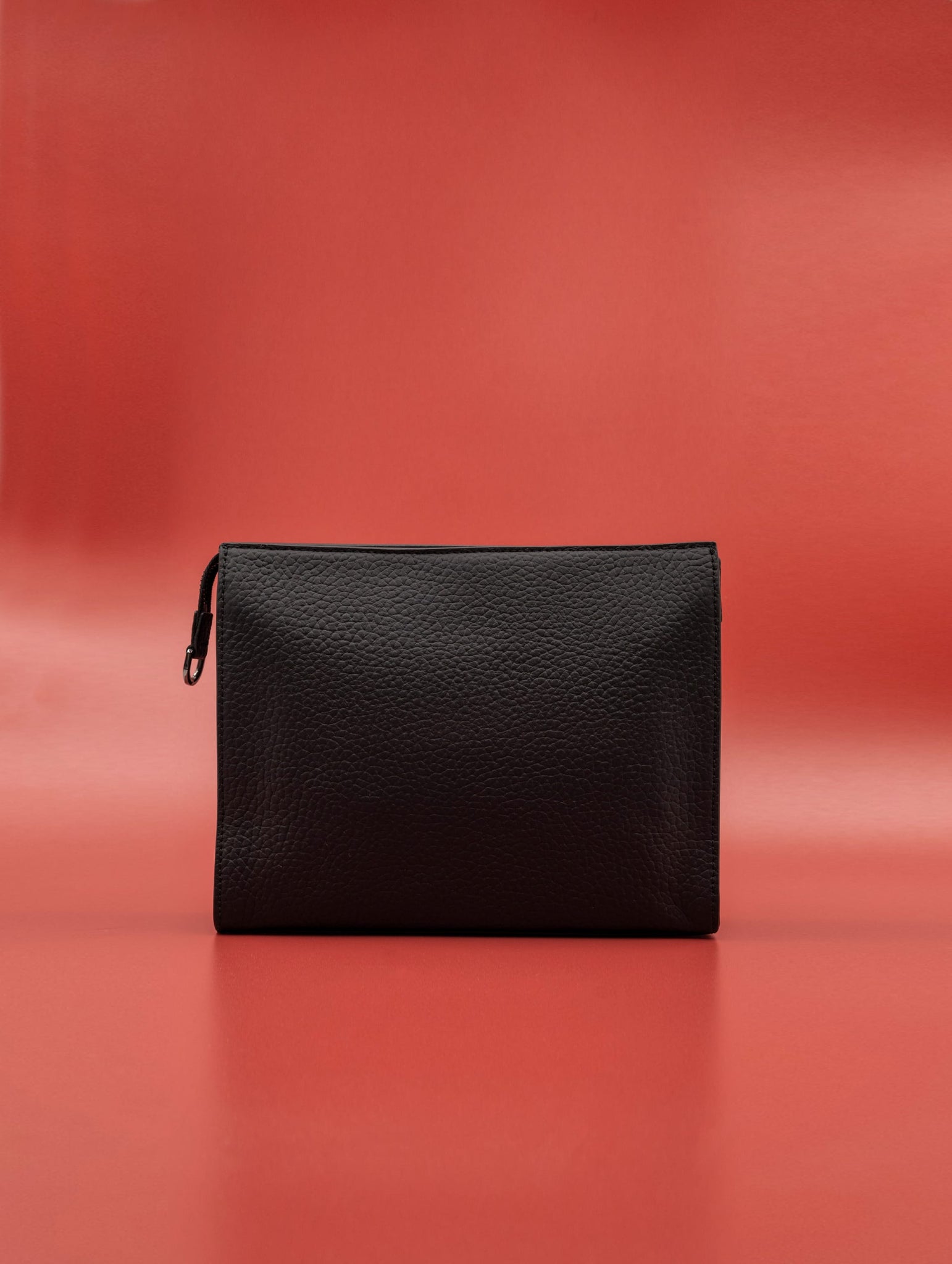 Maxi Pochette Gianni Chiarini in Pelle Martellata Nera