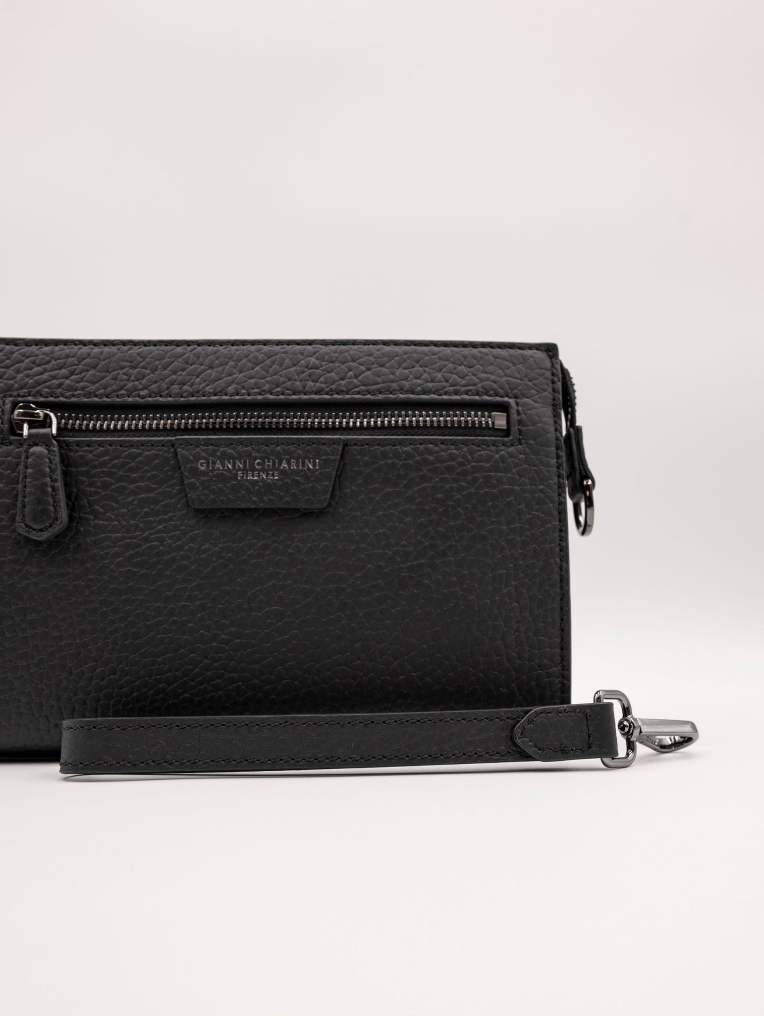 Pochette Gianni Chiarini in Pelle Martellata Nera