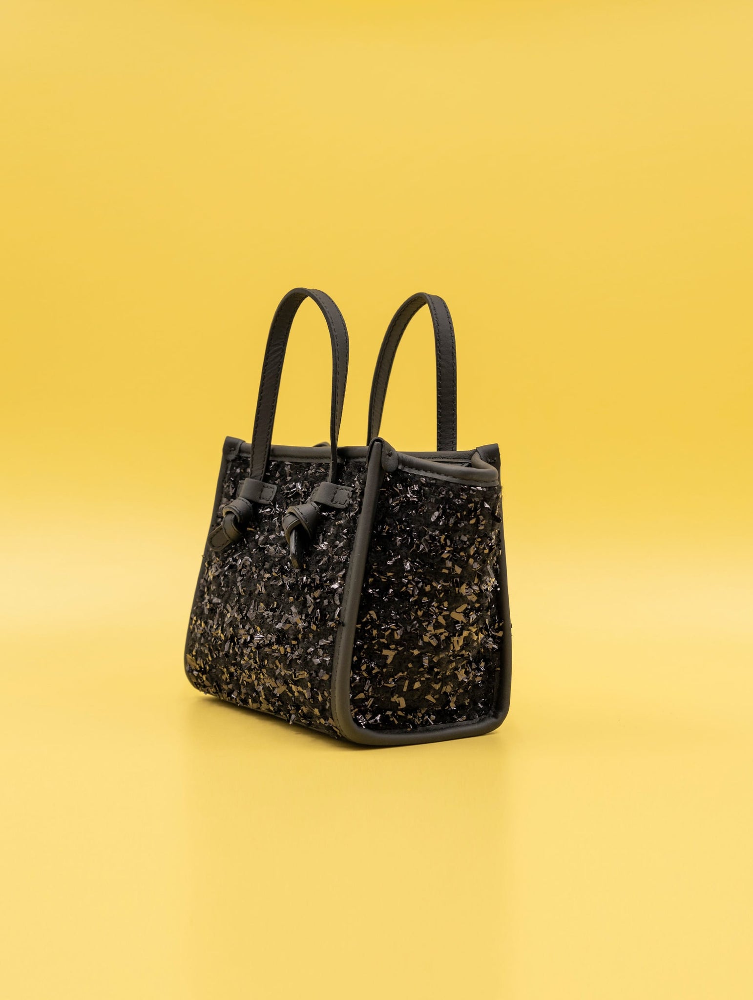 Mini Bag Miss Marcella Gianni Chiarini in Tessuto Bouclè e Lurex Nera