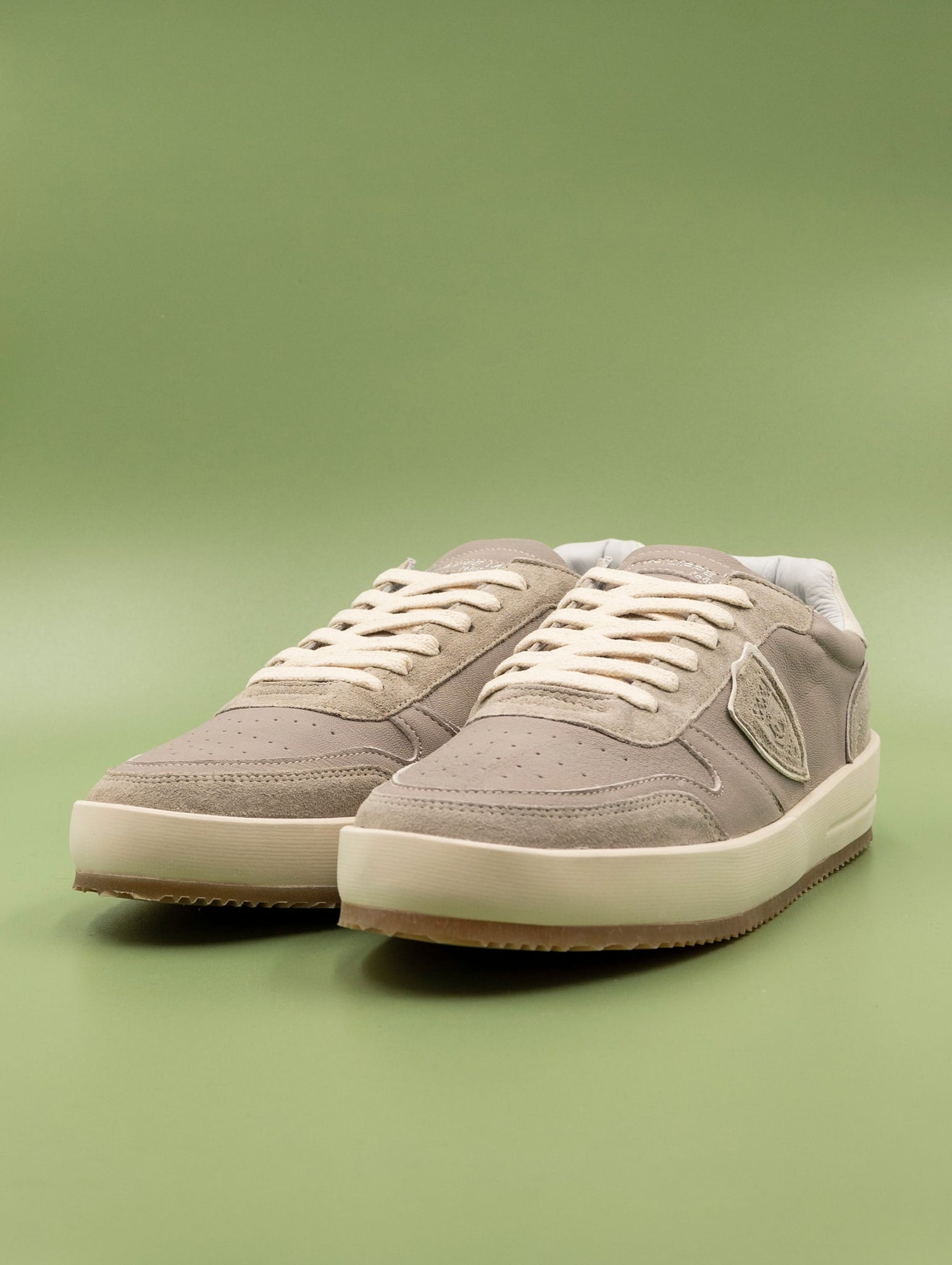 Sneakers Philippe Model Nice in Pelle e Suede Grigia