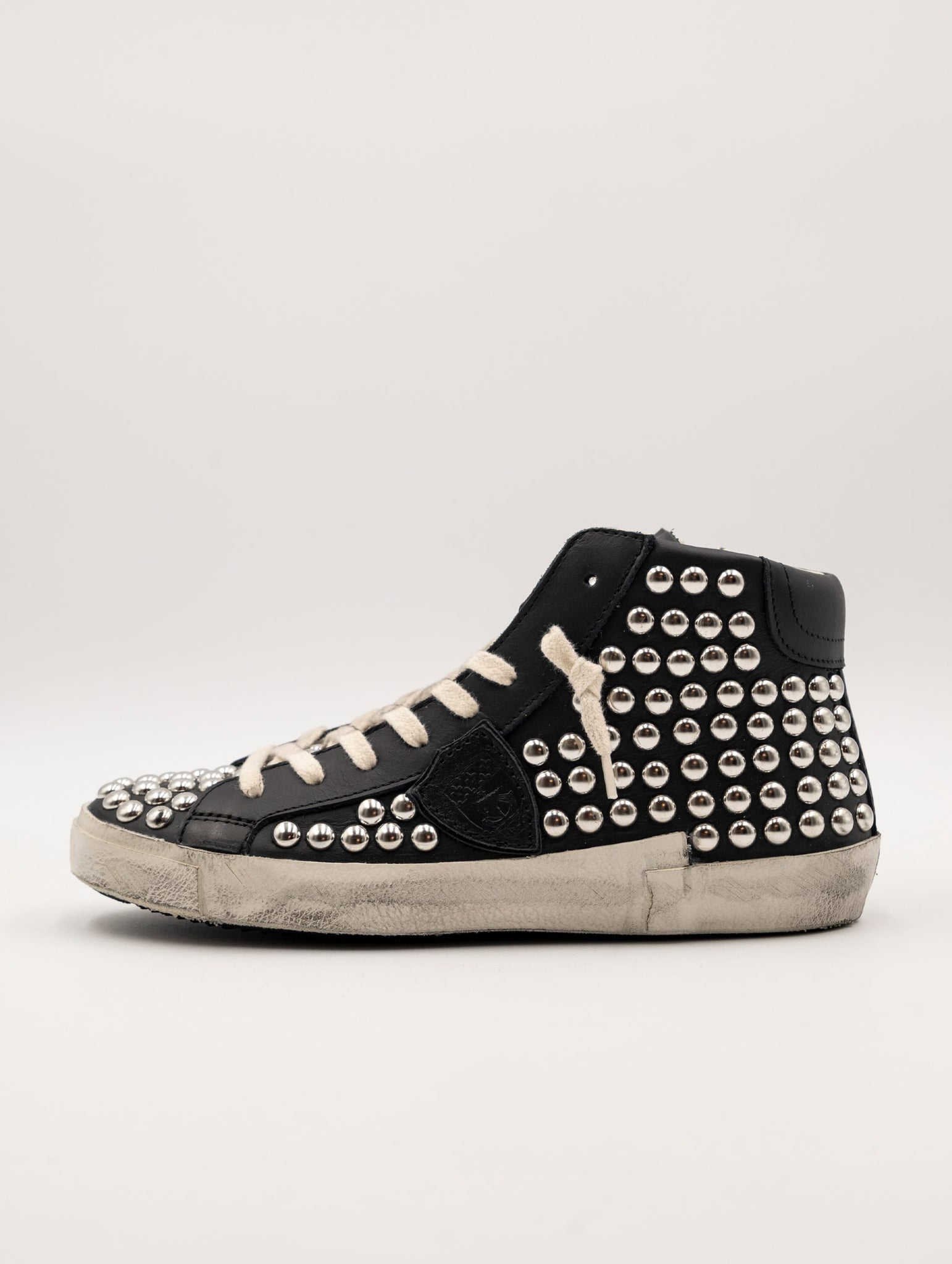 Sneakers High Philippe Model Prsx in Pelle e Borchie Nera