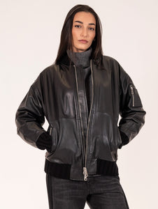 Bomber Over The Jackie Leathers in Pelle Plongee Nero