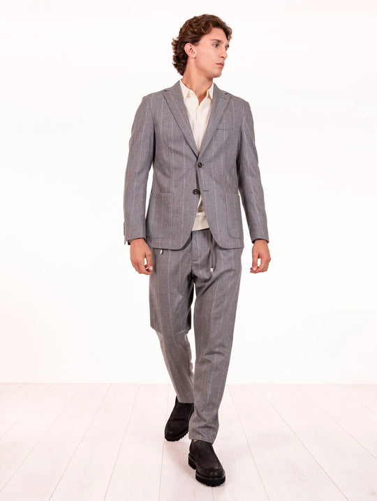 Abito Eleventy Milano Platinum in Lana e Cashmere Gessato Grigio