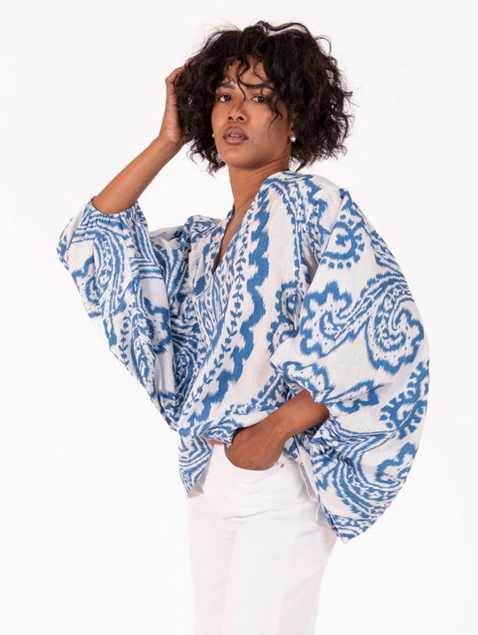 Bluse Angela Four Stroke aus weißer und hellblauer Baumwolle