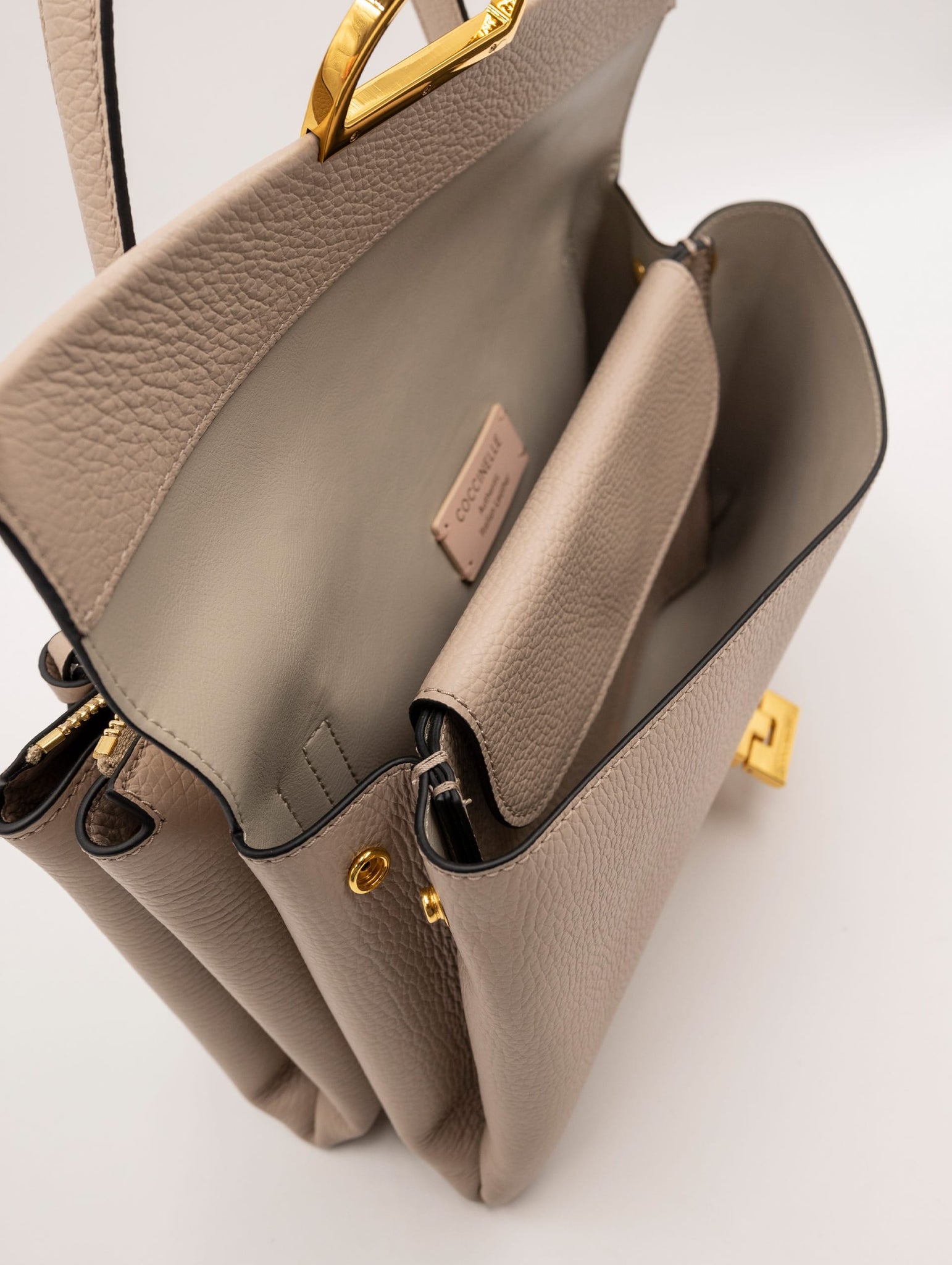 Borsa Coccinelle Arlettis in Pelle Martellata Beige