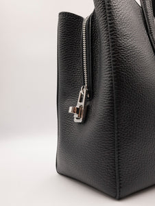 Borsa Coccinelle Zip In Pelle Martellata Nera