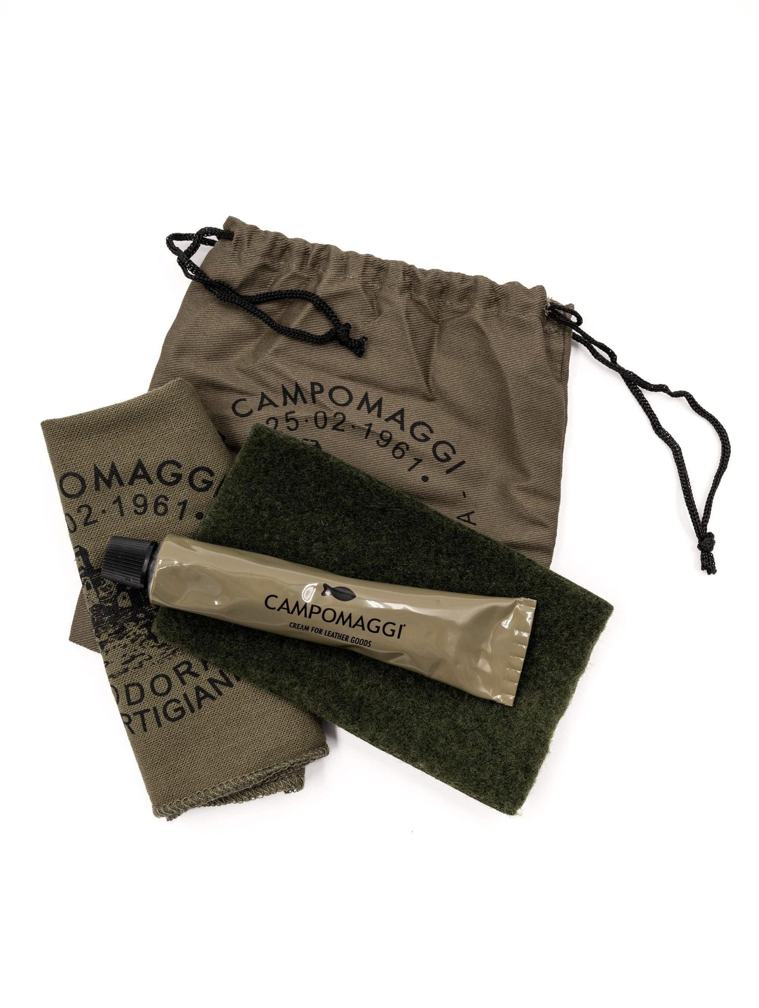 Borsa Kura Campomaggi con Borchie in Pelle Borgogna