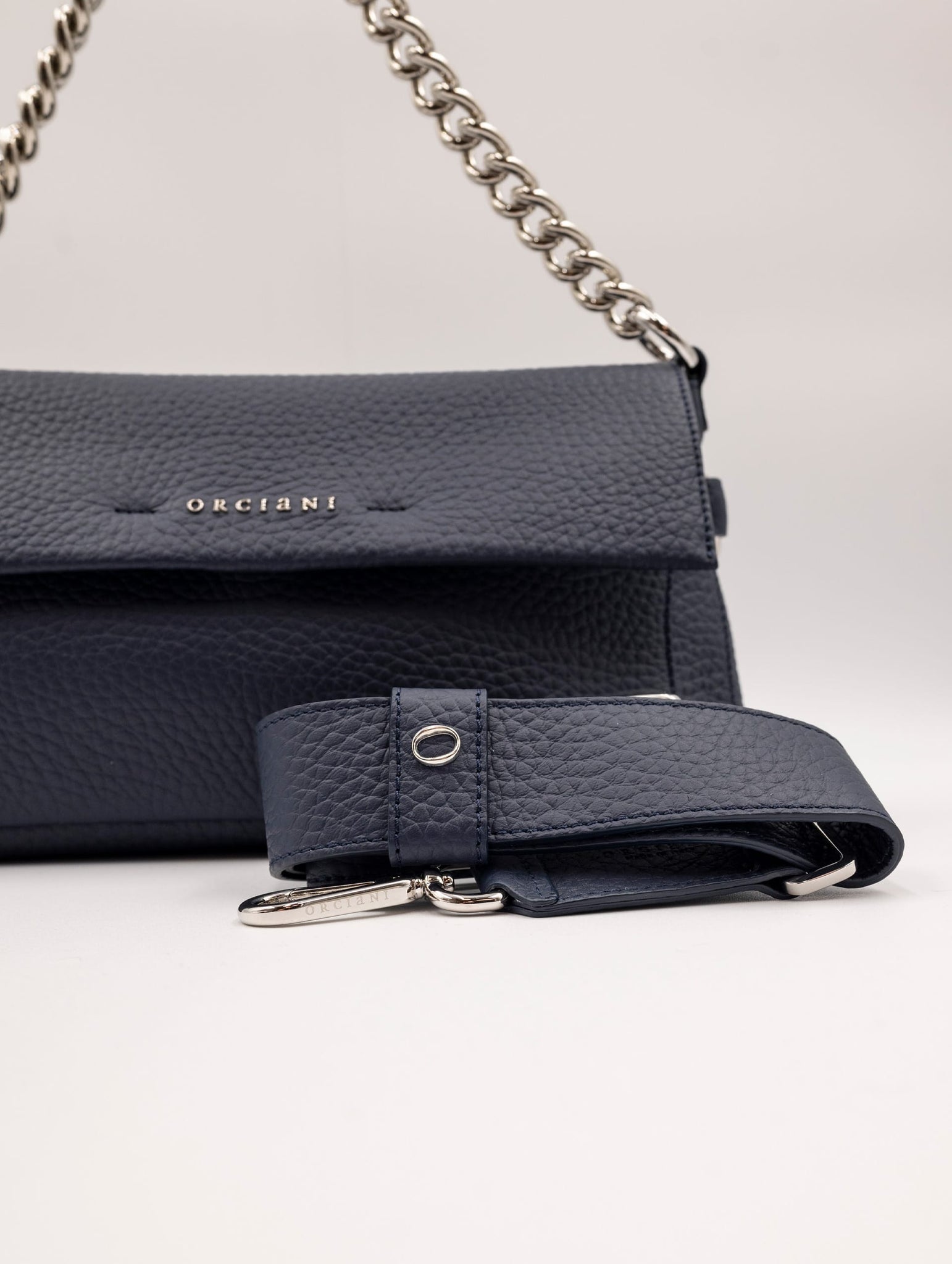 Borsa Longuette Missy Orciani in Pelle Martellata Blue Navy