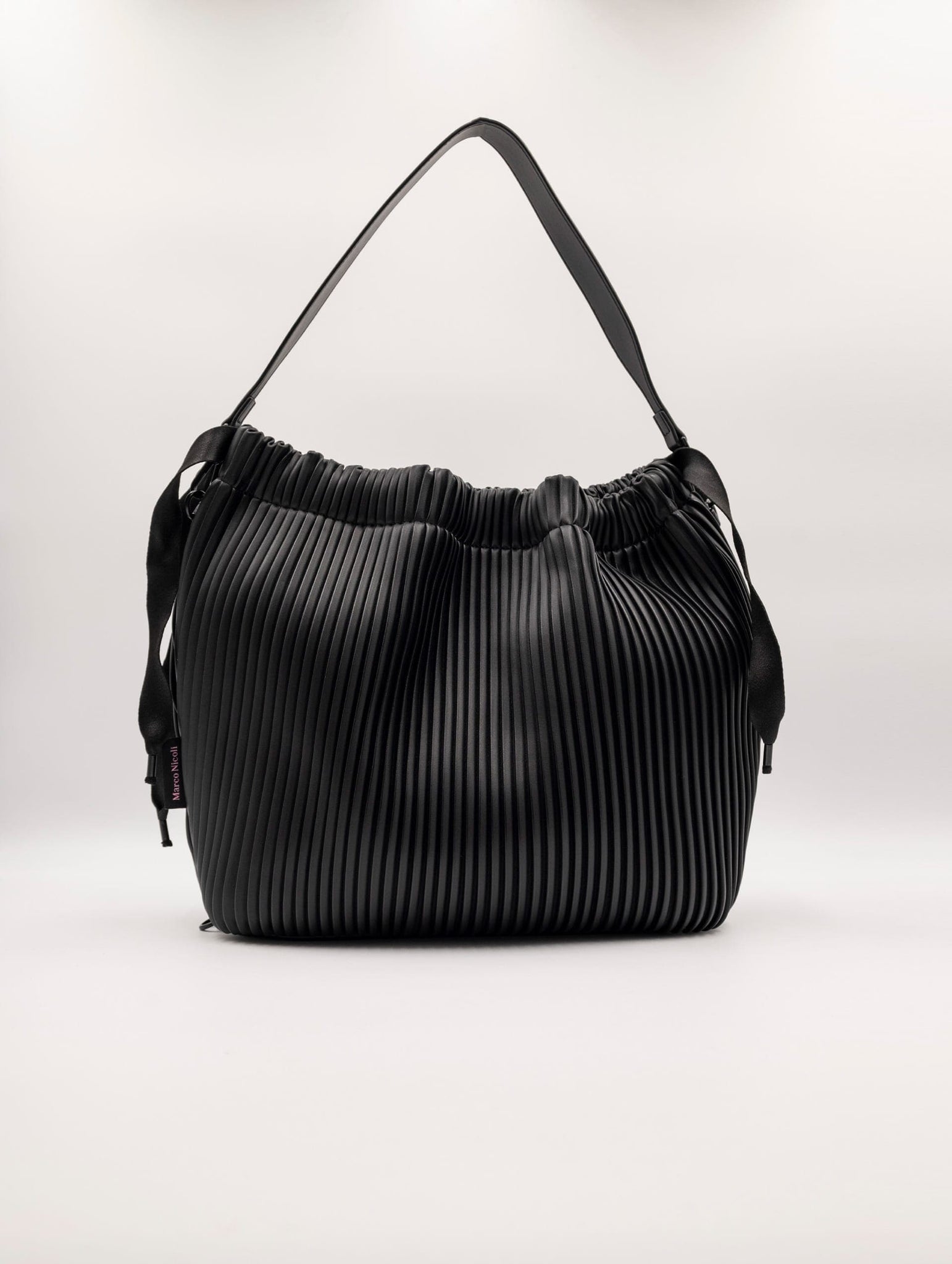 Borsa Zaino Fri-Yay in Eco Pelle Plissè Nero