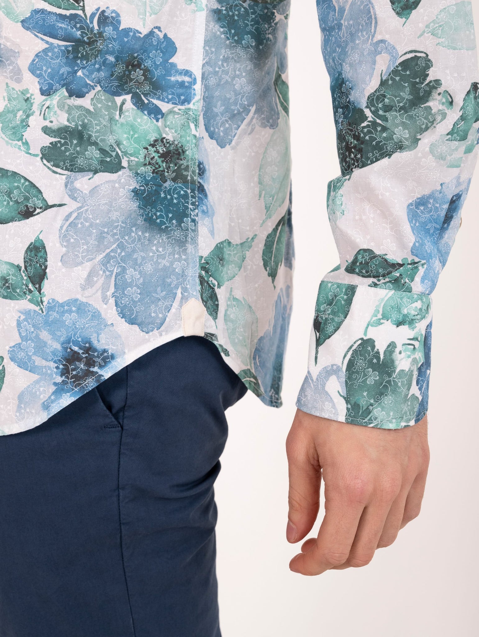 Camicia Tintoria Mattei in Cotone Fantasia Floreale Bianca e Blu