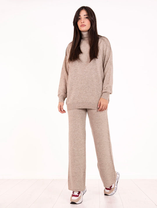 Completo White Wise Maxi Dolcevita e Pantalone in Cachemire Tortora
