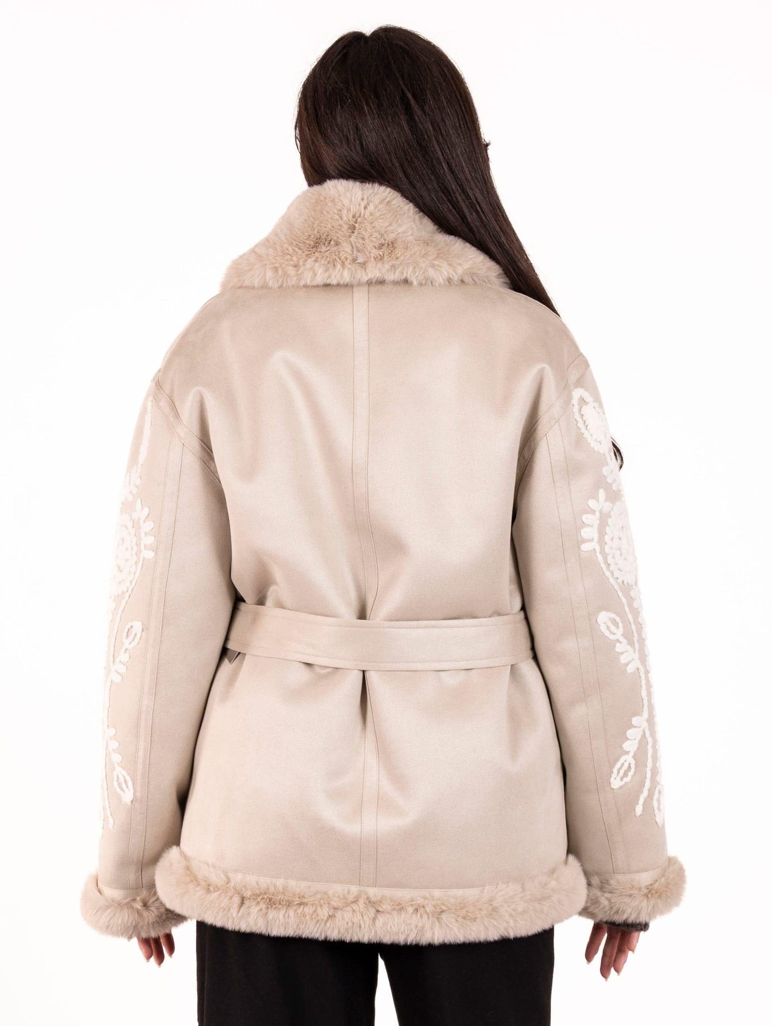 Ecomontone Violanti con Ricamo Beige e Bianco