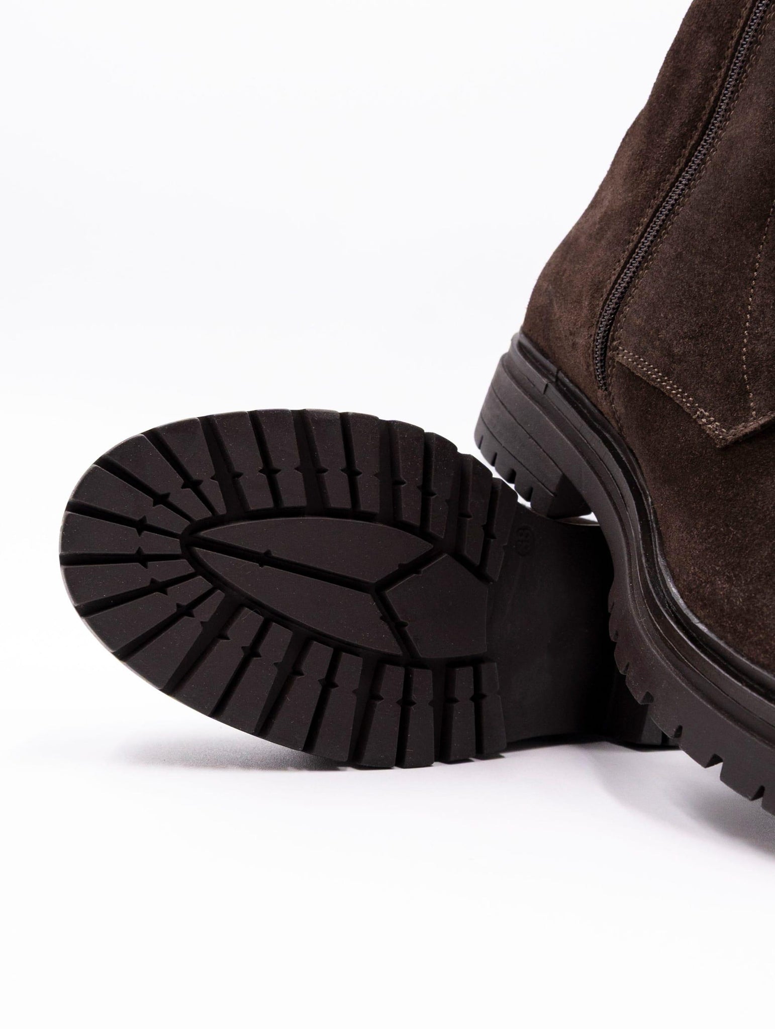 Anfibio Indira Emanuelle Vee in Suede Marrone Scuro 452M-808-12-ZQDARKBROWN Emanuelle Vee