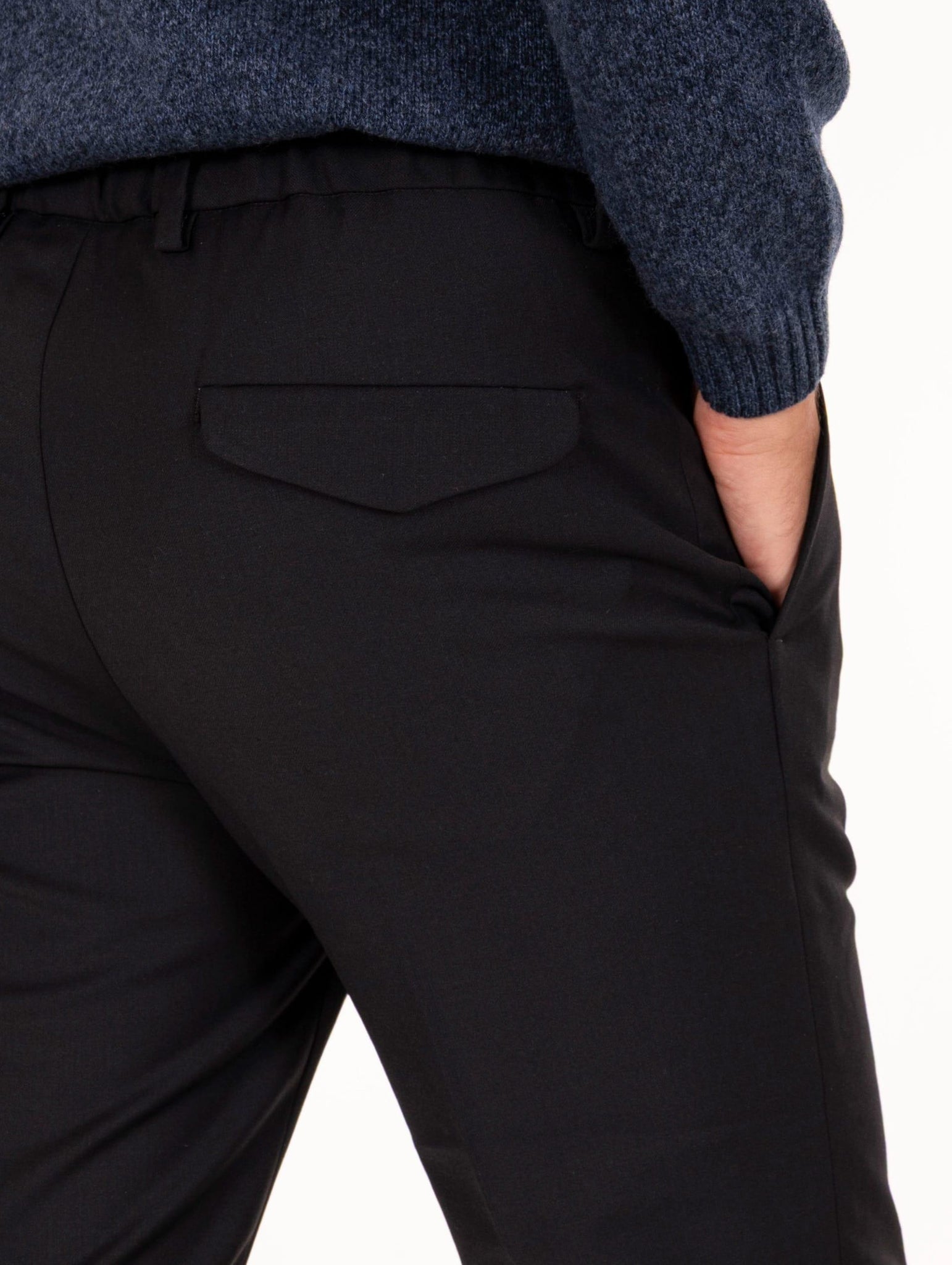 Pantalone Devorè in Tecno Wool Nero DVR15C-W20220001 Devore