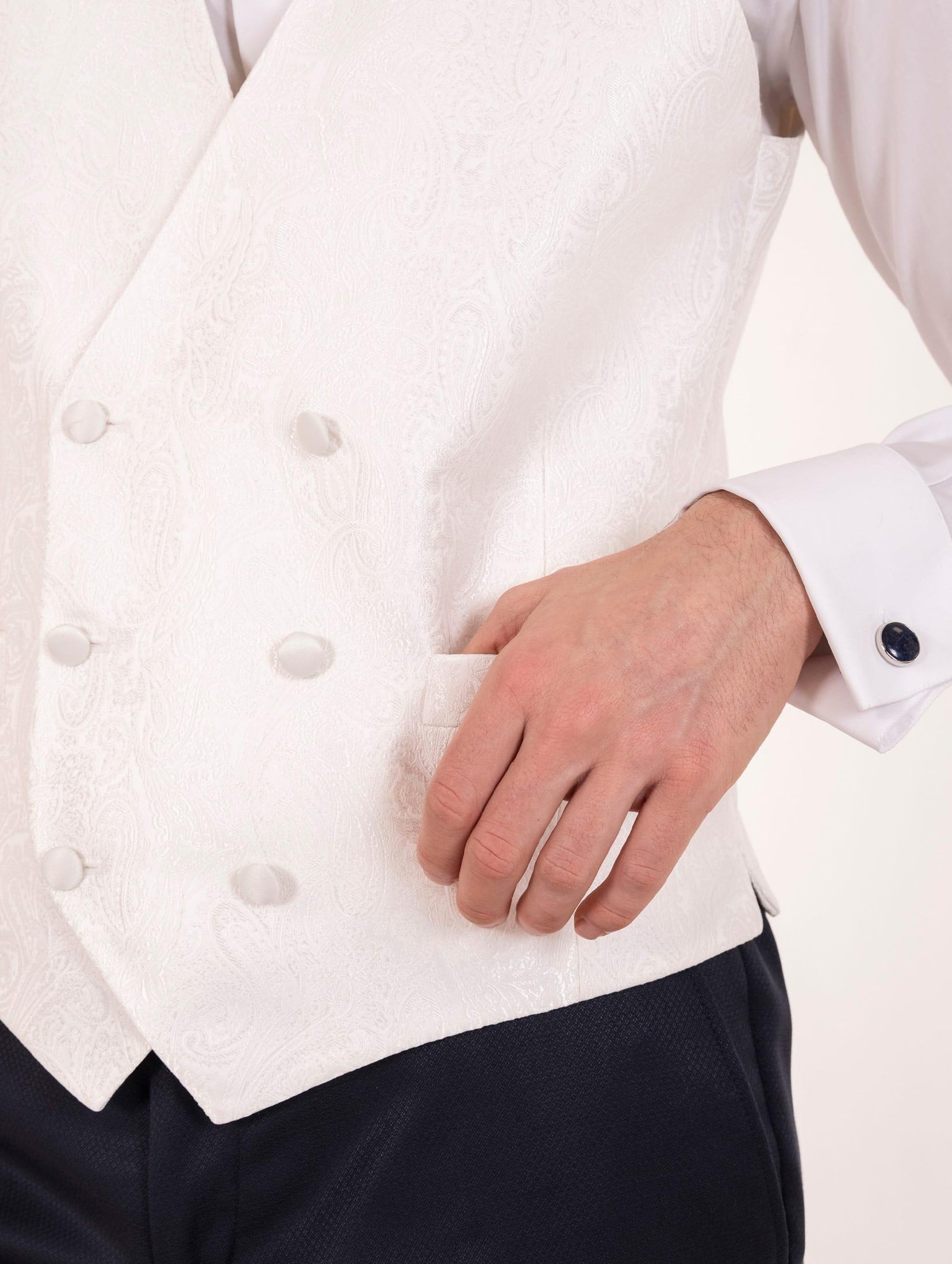 Gilet da Cerimonia Luigi Bianchi Mantova con Ricamo Damascato in Seta Bianco 0441007/01137604 Luigi Bianchi Mantova