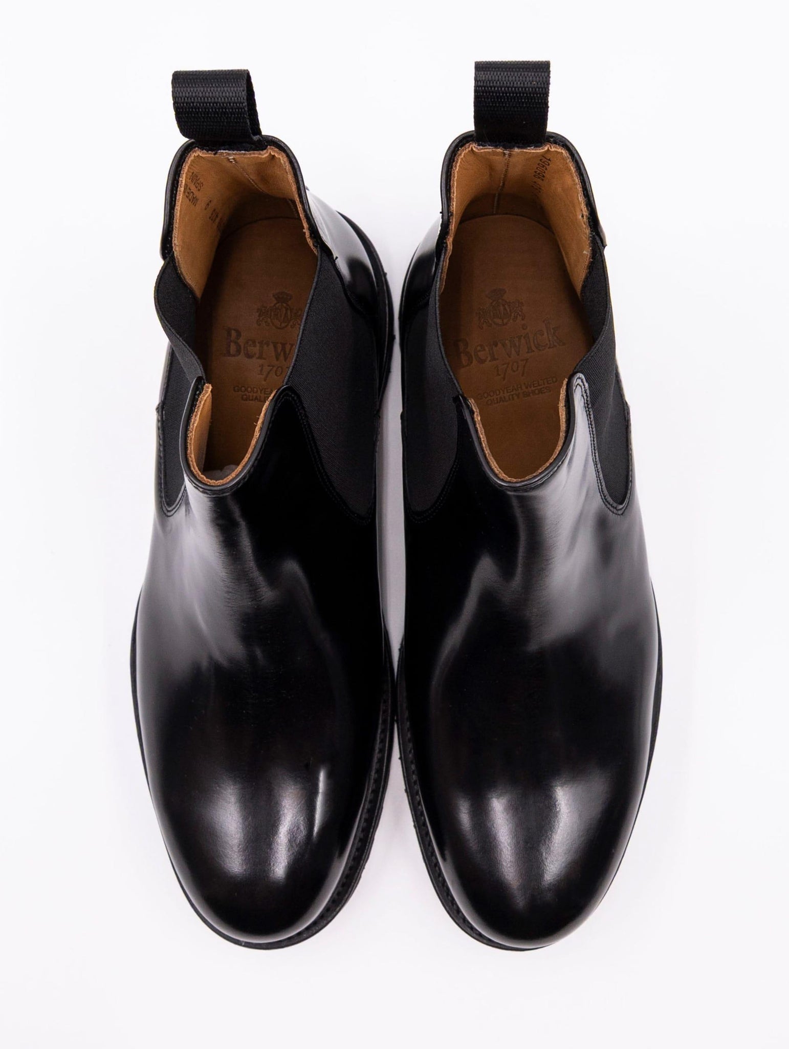 Beatles Berwick 1707 in Pelle Lucida Nera 475HO768ANTIKNEGRO Berwick 1707