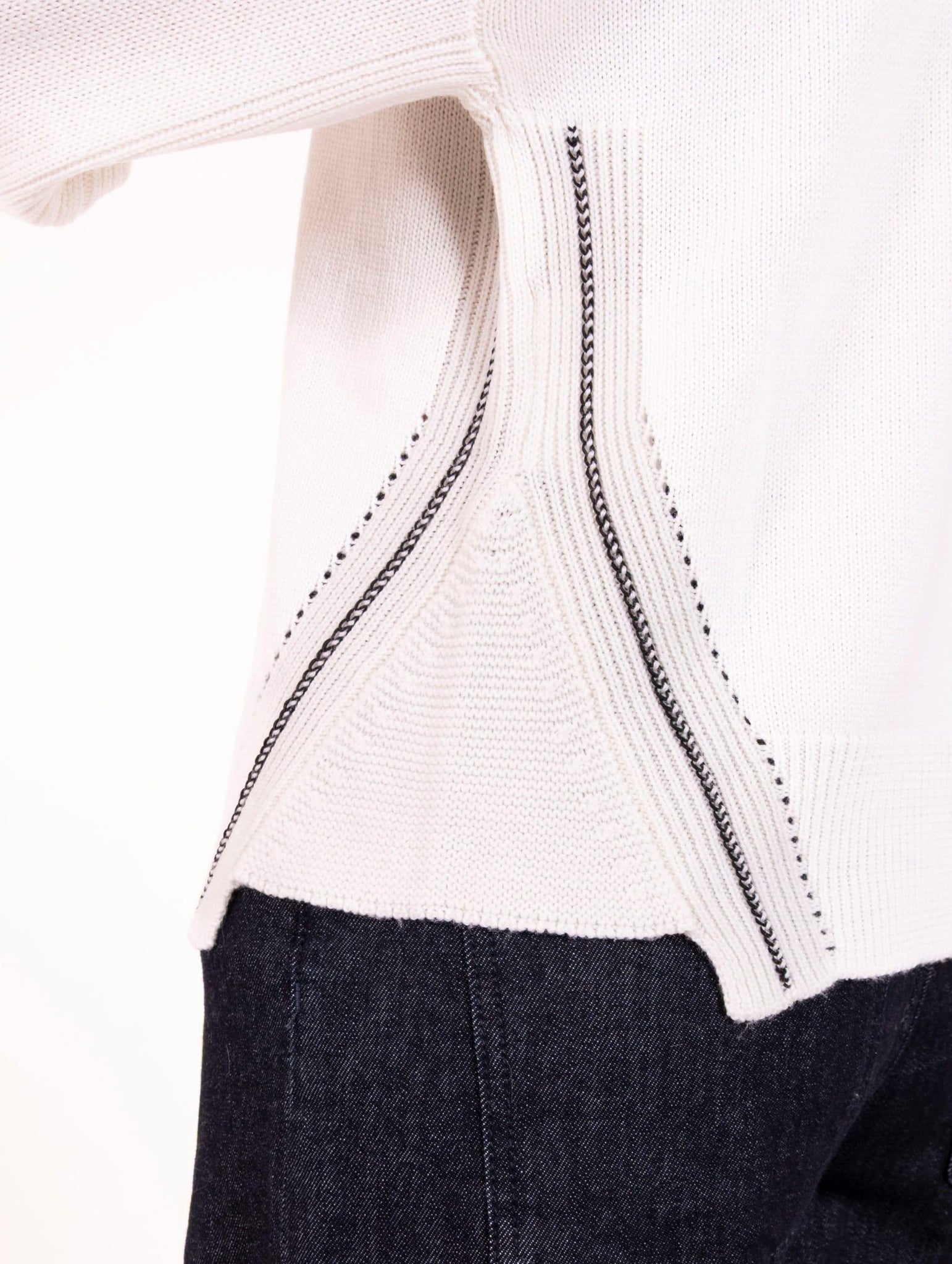 Dolcevita Alpha Studio in Pura Lana Merinos Panna e Nero AD-4092G2003 Alpha Studio