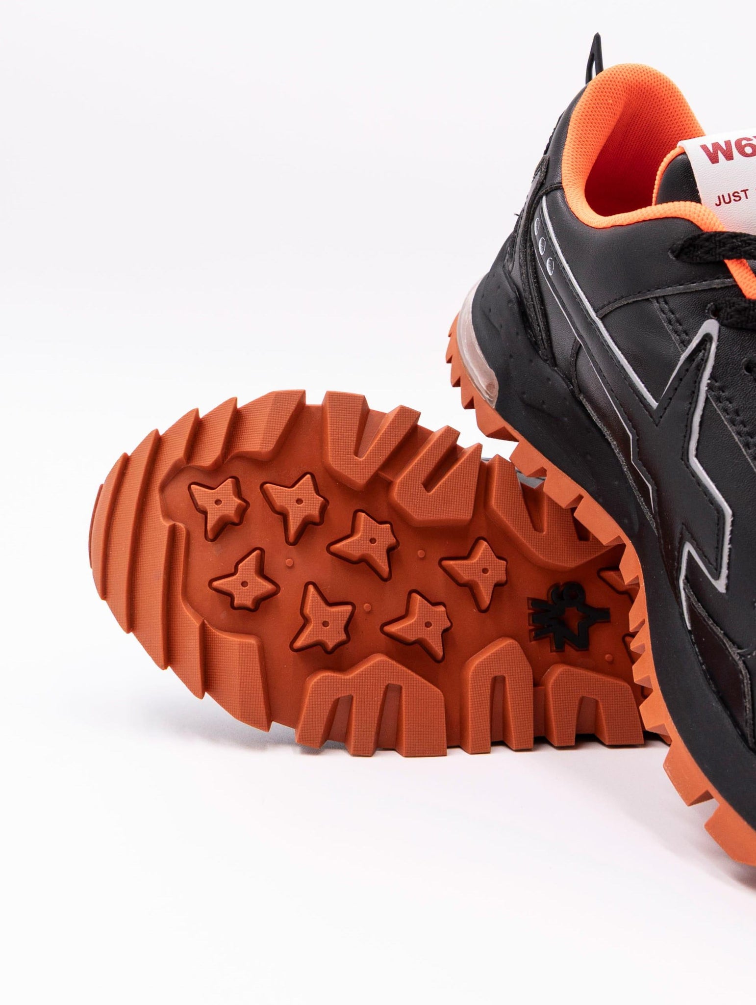 Sneakers Breeze3-M W6YZ Nera e Arancio BREEZE3GOLFLINEBLACK-ORANGE W6YZ