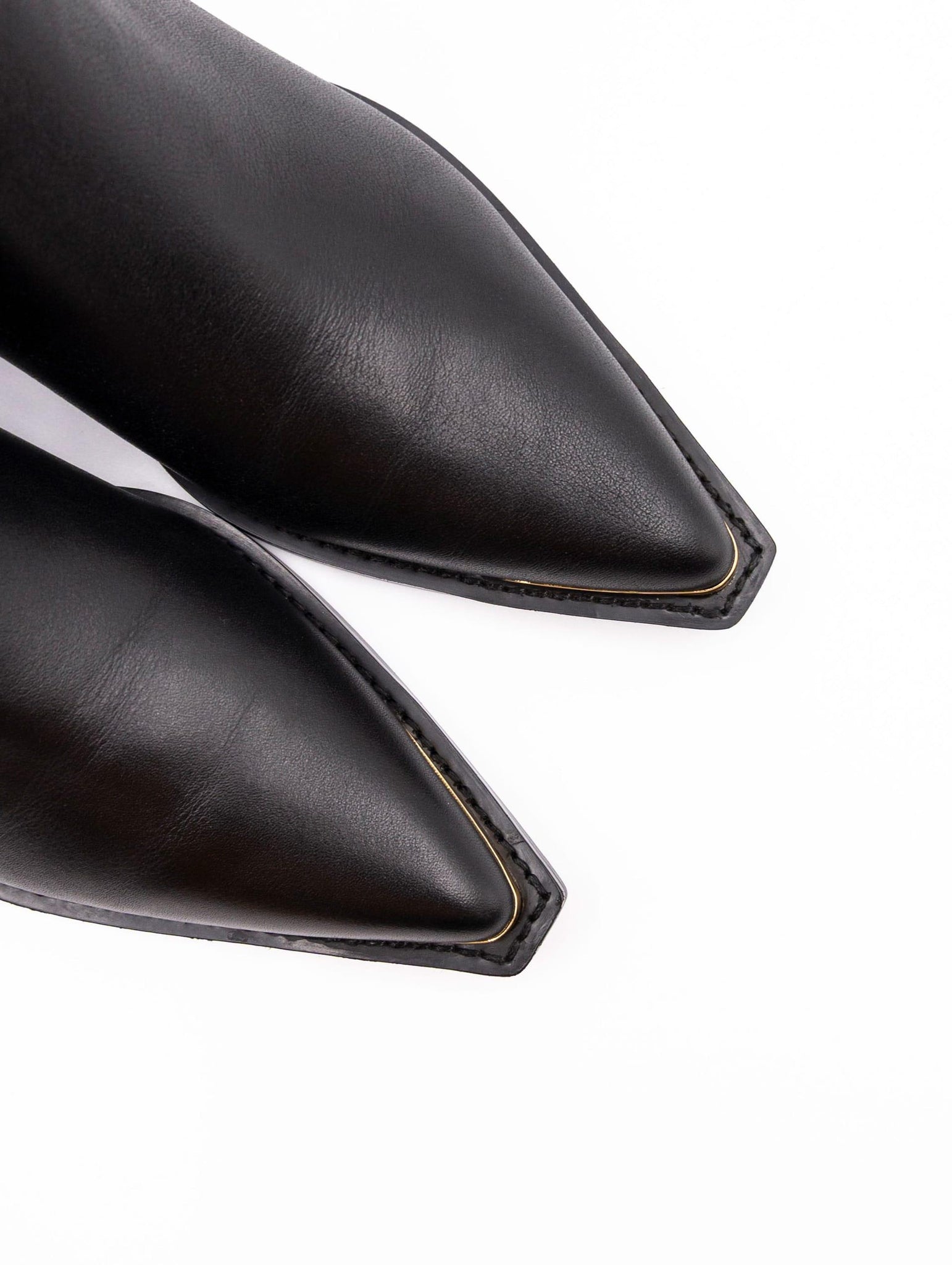 Stivaletto Connie Coccinelle in Pelle Nero E4TVK310201001 Coccinelle