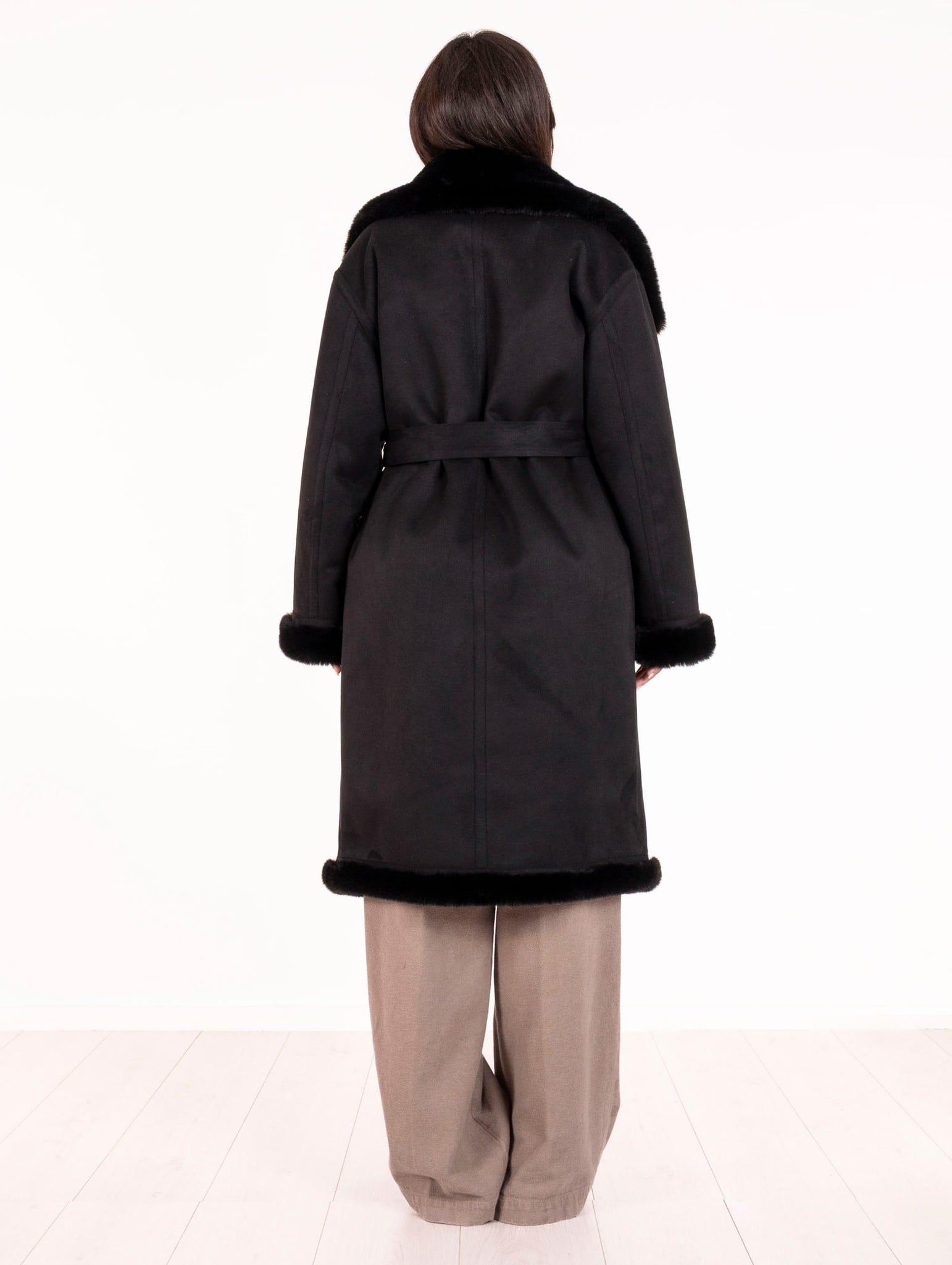 Cappotto Violanti con Ricamo Ecomontone Nero VS4475100512 Violanti