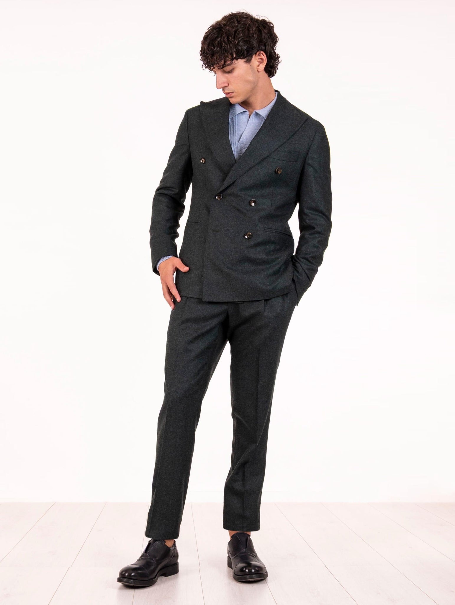 Abito Sartoriale Doppiopetto Four Stroke in Lana Vergine Verde APARIGI1/13105836 Four Stroke