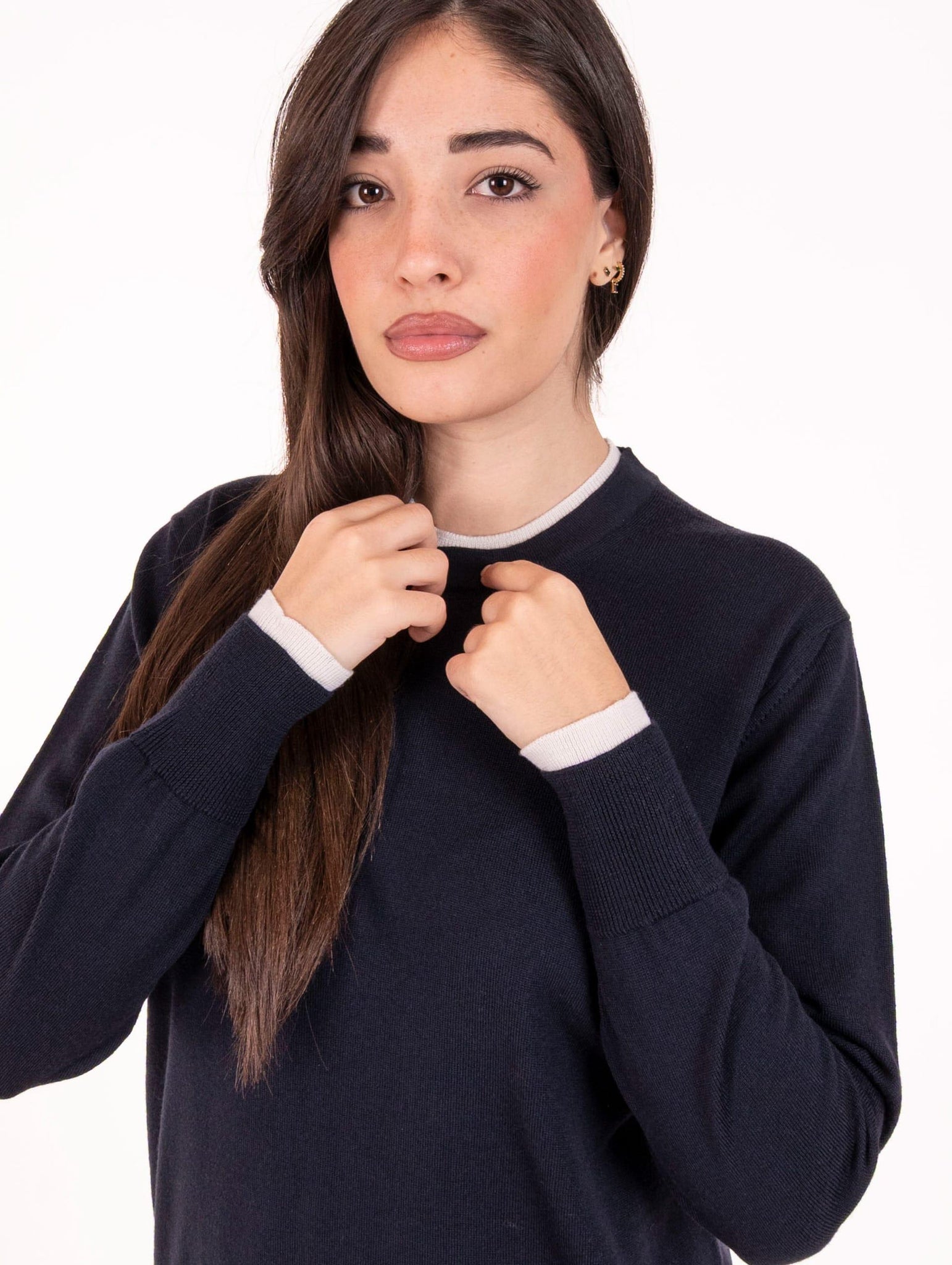 Maglia Bicolor Alpha Studio in Pura Lana Blu Notte e Bianco AD-4011C2001 Alpha Studio