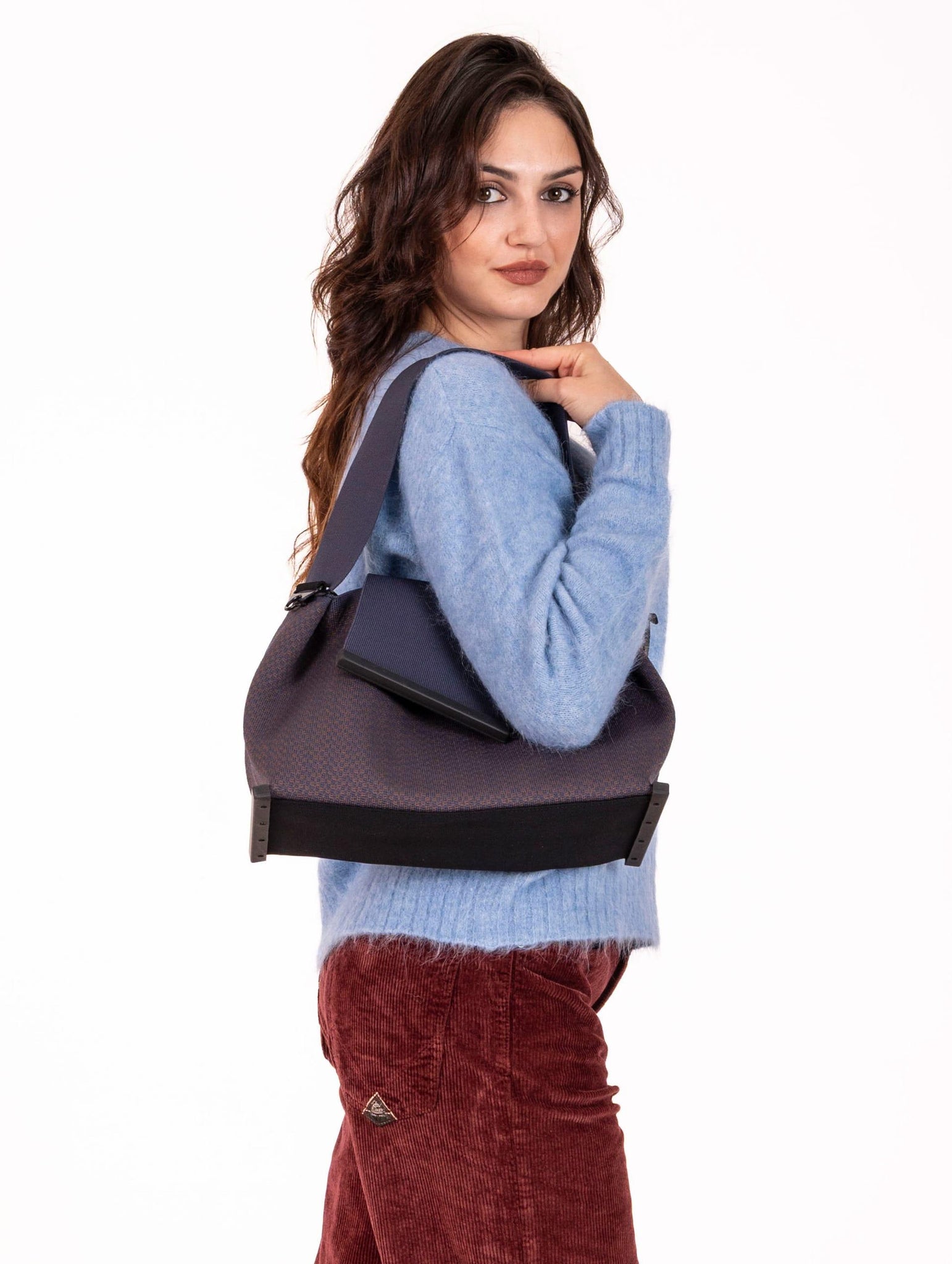 Borsa Fri-yay in Maglia Blu e Marrone PL_1245LITTLECHAIN Fri-Yay