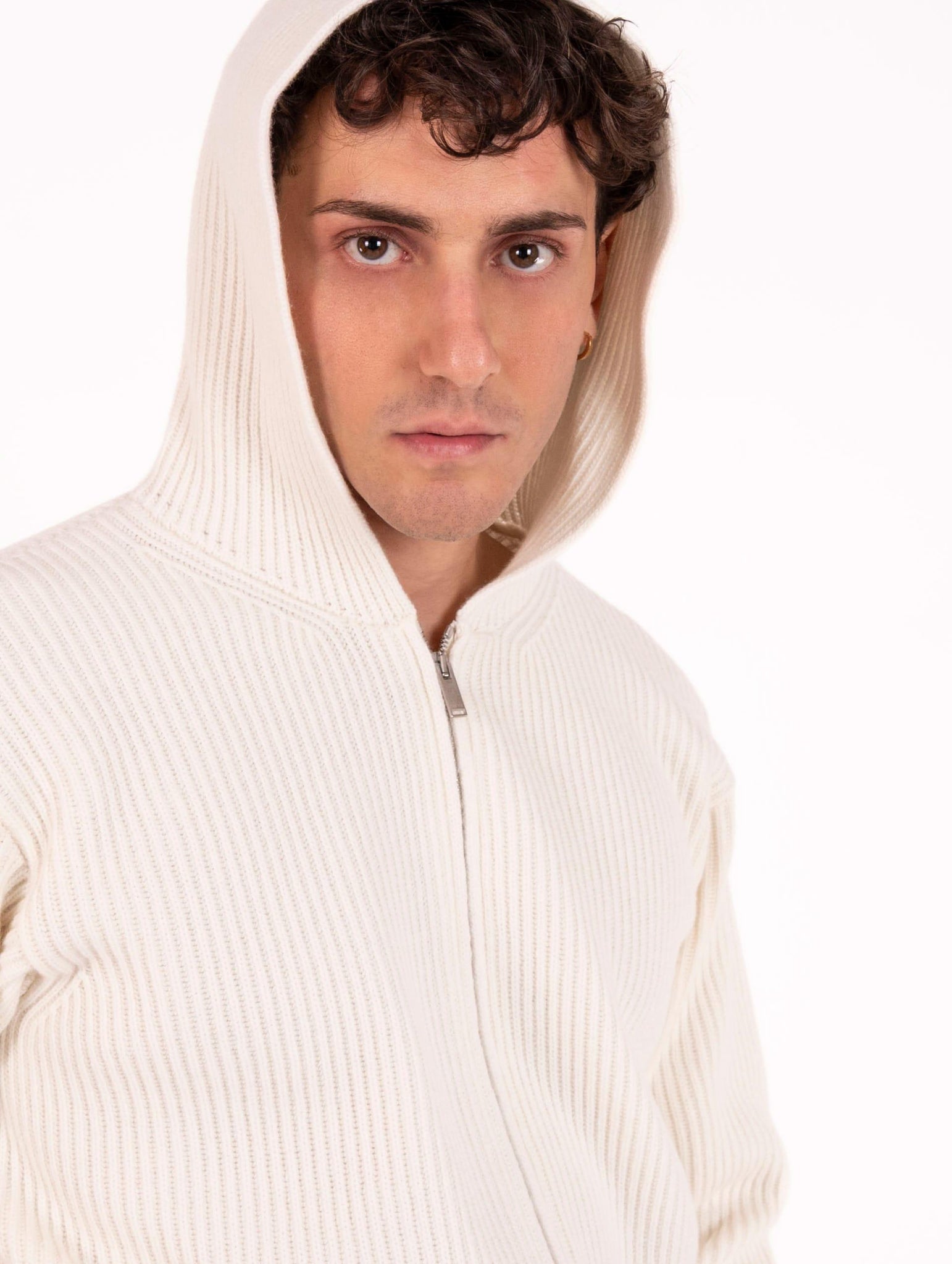 Cardigan Lardini con Zip in Lana Vergine e Cashmere Panna AALMML424120 Lardini