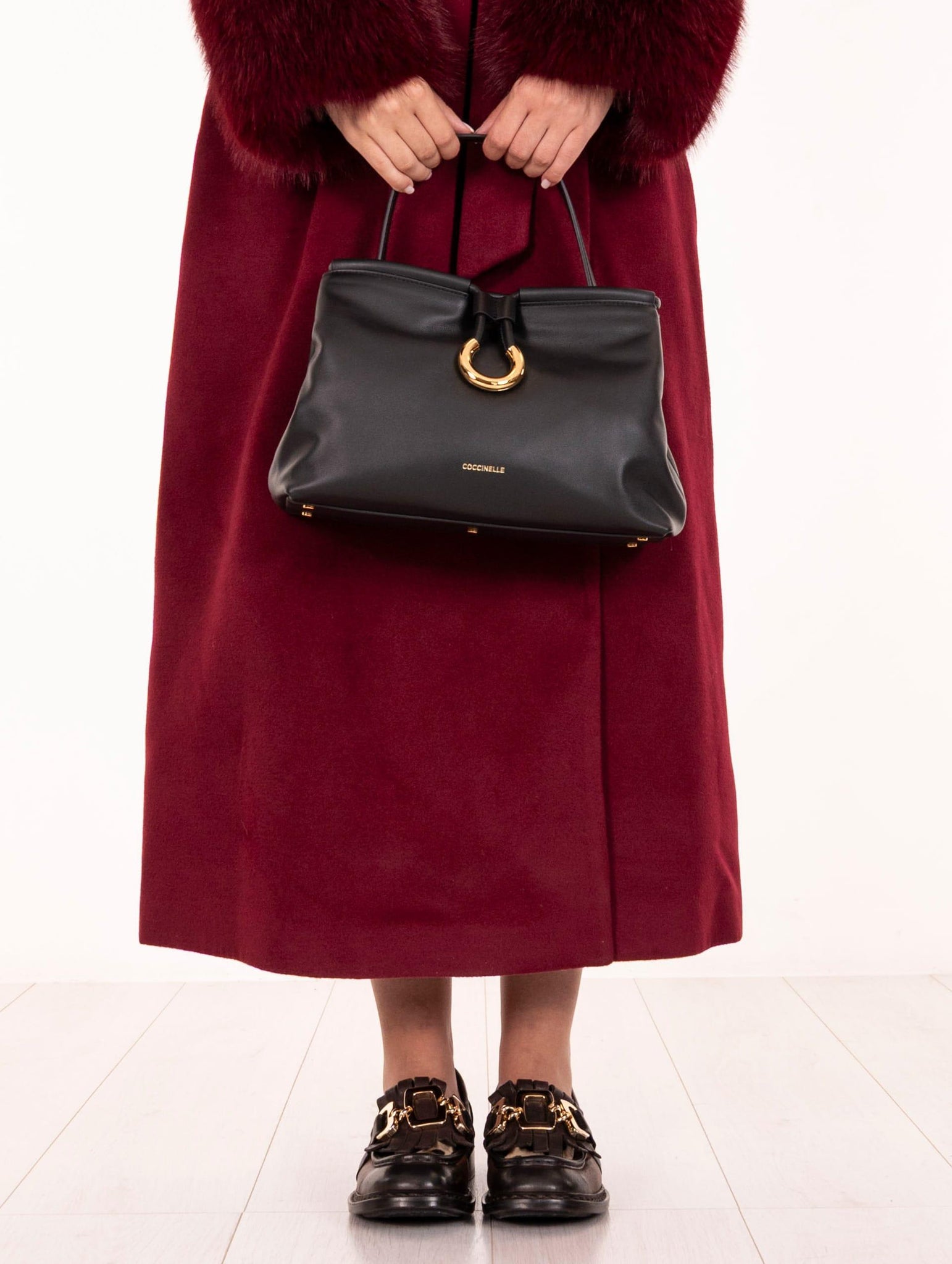 Borsa Coccinelle in Pelle Nera E1T1F180201001 Coccinelle