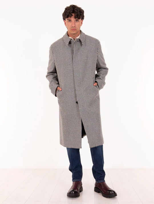 Lardini Coat in Virgin Wool and Cashmere Black and White Houndstooth