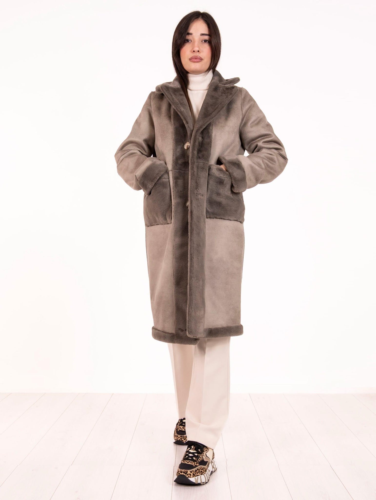 Cappotto Eco Pelliccia Leon e Loulou Grigio L500CAMO00020 Leon & Loulou