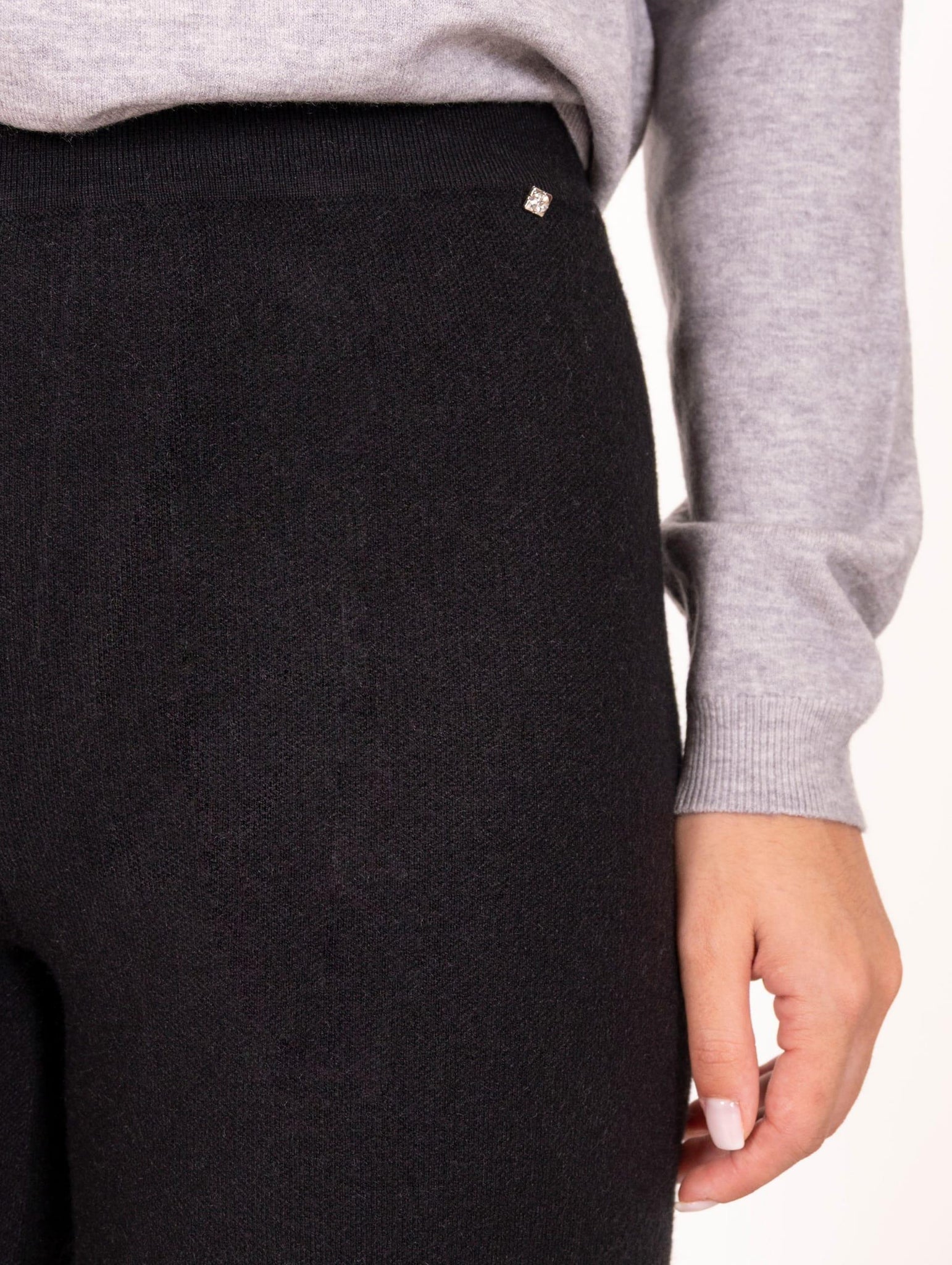 Pantalone Cargo White Wise in Viscosa Nero WW200221 White Wise