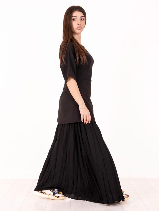 Meimeij Black Pleated Dress