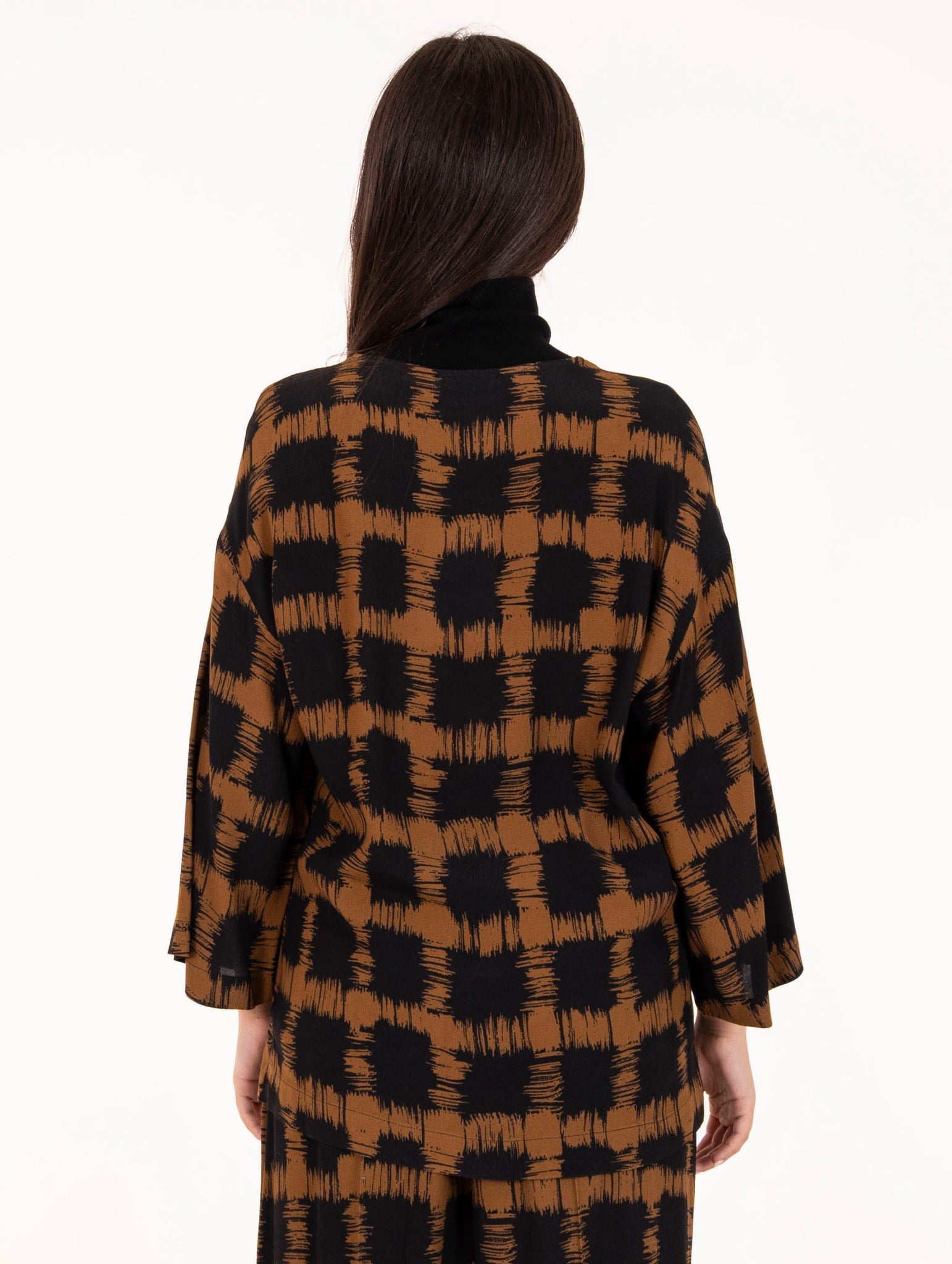 Blusa Meimeij in Viscosa Nera e Sigaro M5FT01S1008 Meimeij