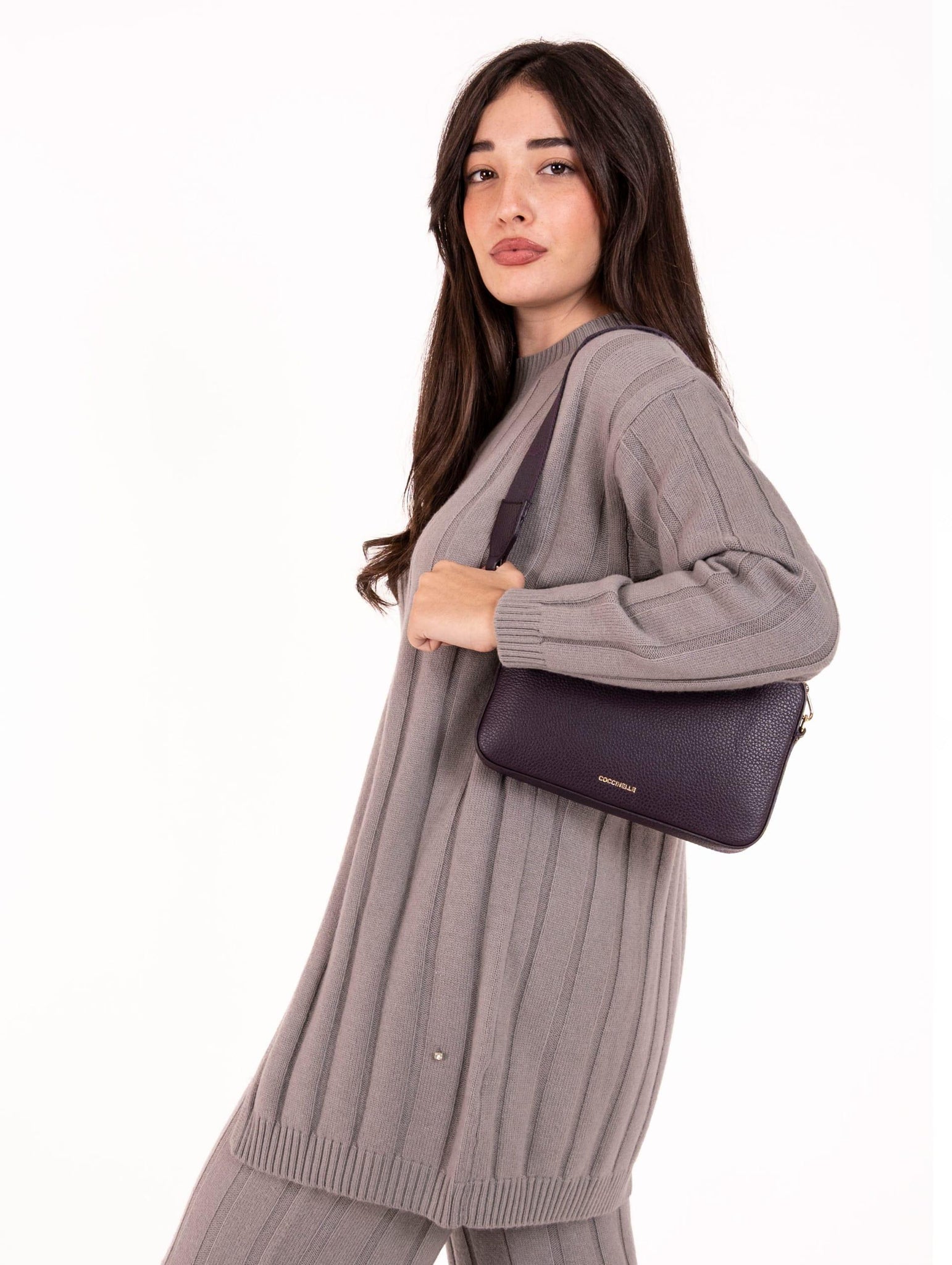 Minibag Tebe Small Coccinelle in Pelle Martellata Prugna E5MN5520101V87 Coccinelle