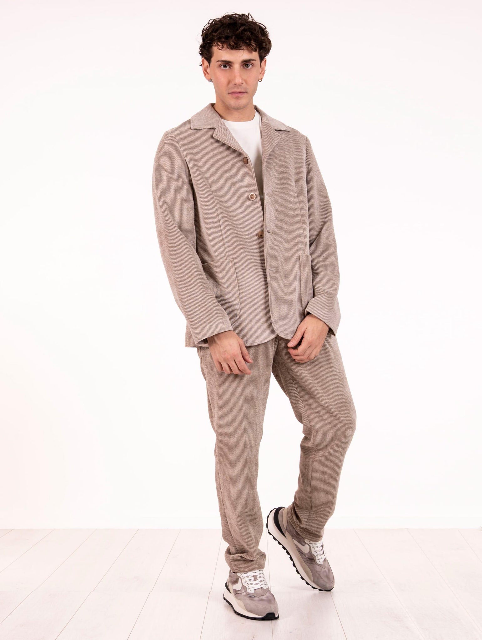 Giacca AT.P.CO. in Velluto a Costine Sabbia LOGAN717TP317030 AT.P.CO