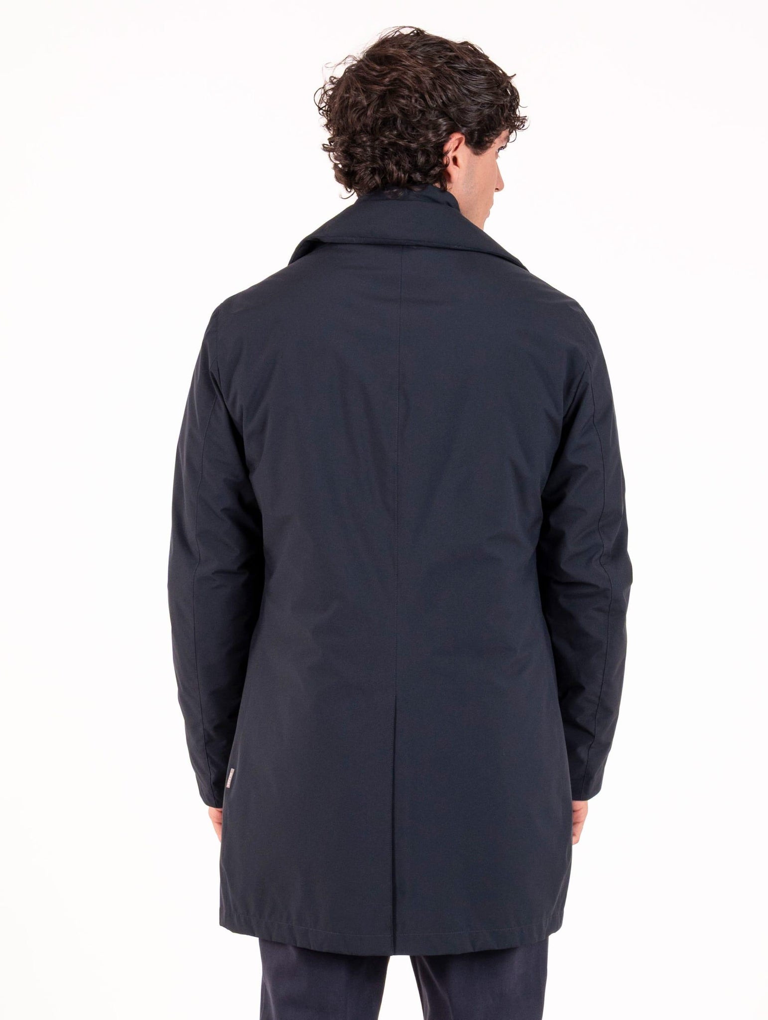 Cappotto AT.P.CO. in Tessuto Tecnico Blu Navy JOSHUA670N053799 AT.P.CO