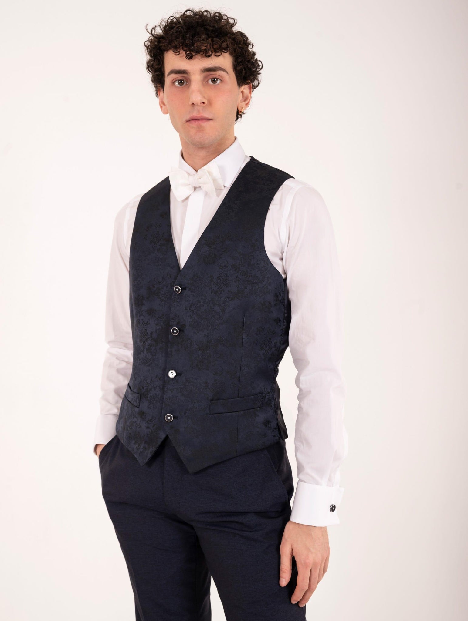 Gilet da Cerimonia Luigi Bianchi Manotva con Ricamo Floreale Blu 13314100001 Luigi Bianchi Mantova