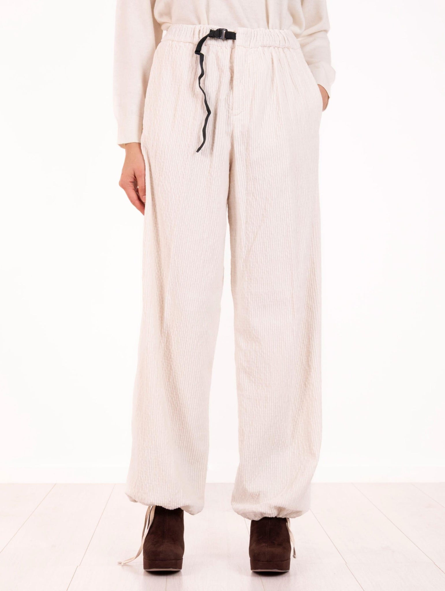 Pantalone White Sand in Velluto a Coste Bianco 25WSD1531704 White Sand