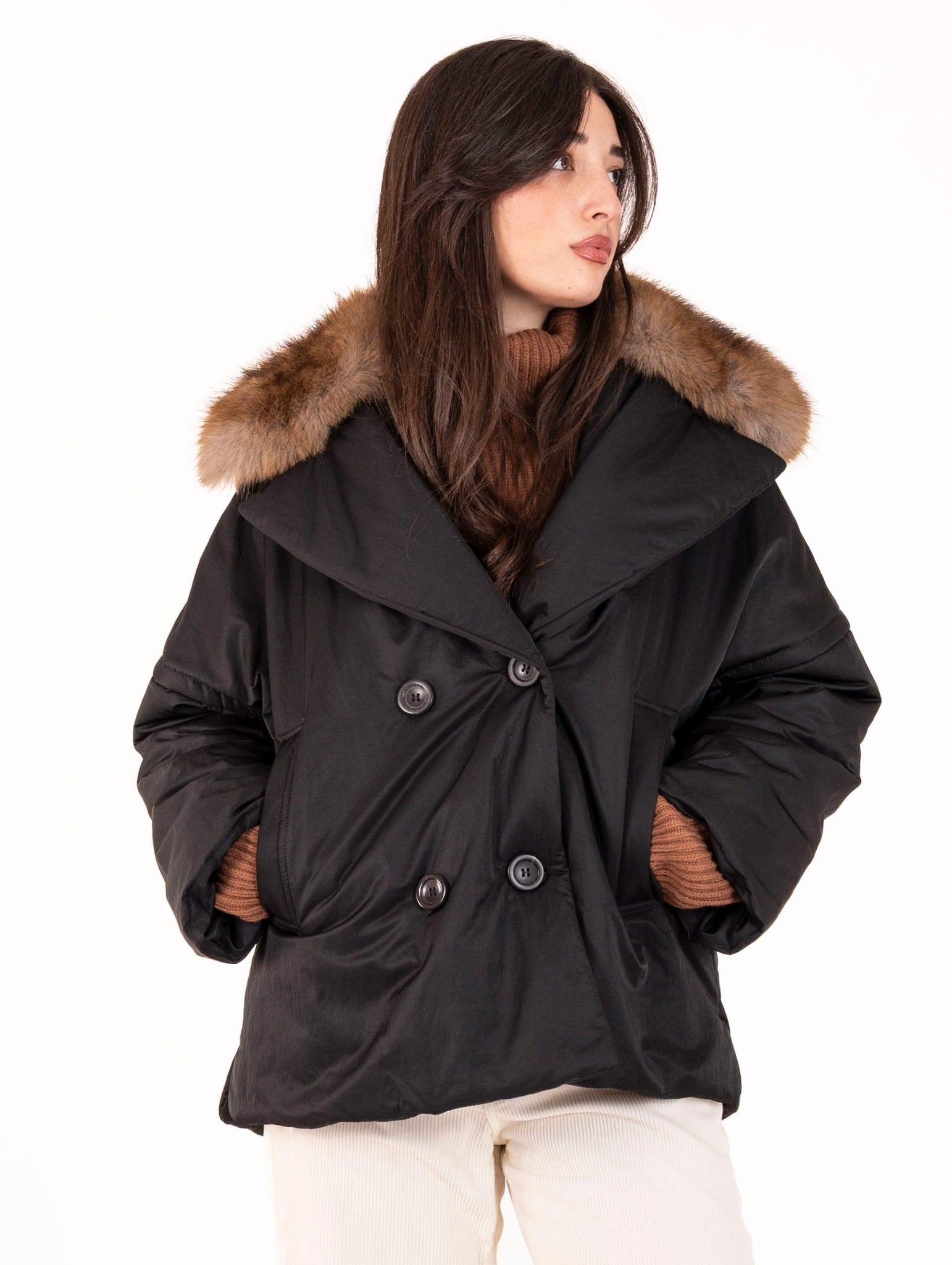 Mantella Violanti con Collo in Ecopelliccia in Raso Nero VO4536057602 Violanti