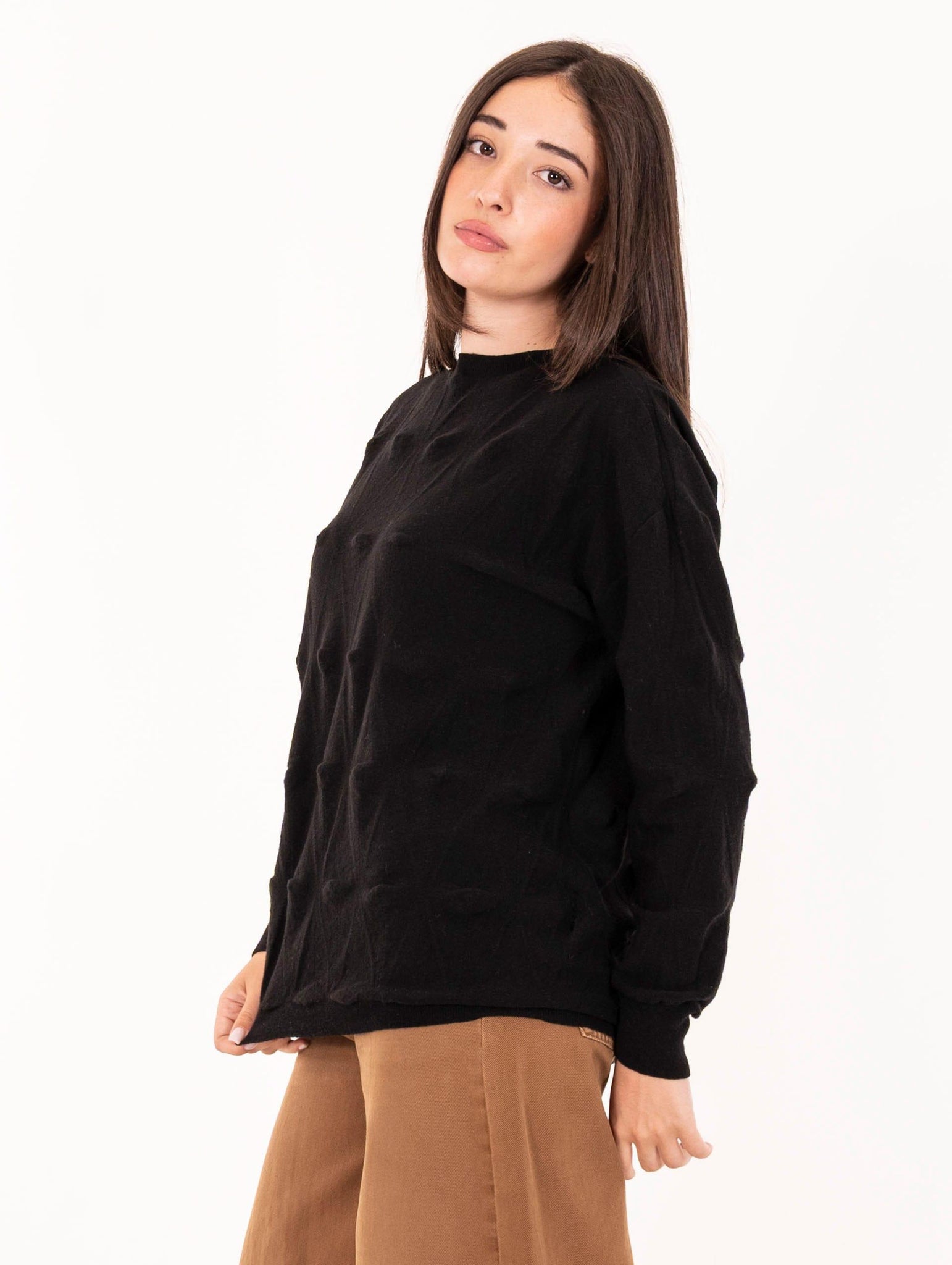 Maglia Alpha Studio in Lana Goffrata Nera AD-4510C9000 Alpha Studio