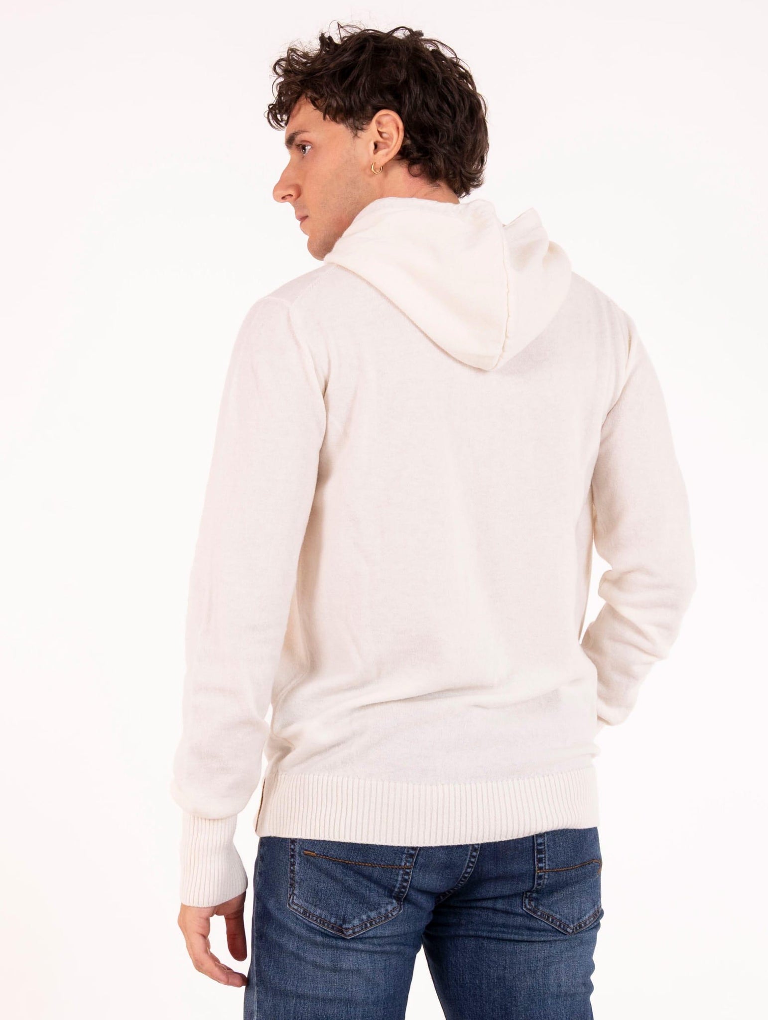 Maglia Alpha Studio con Cappuccio in Lana Geelong Latte AU-3111C1003 Alpha Studio